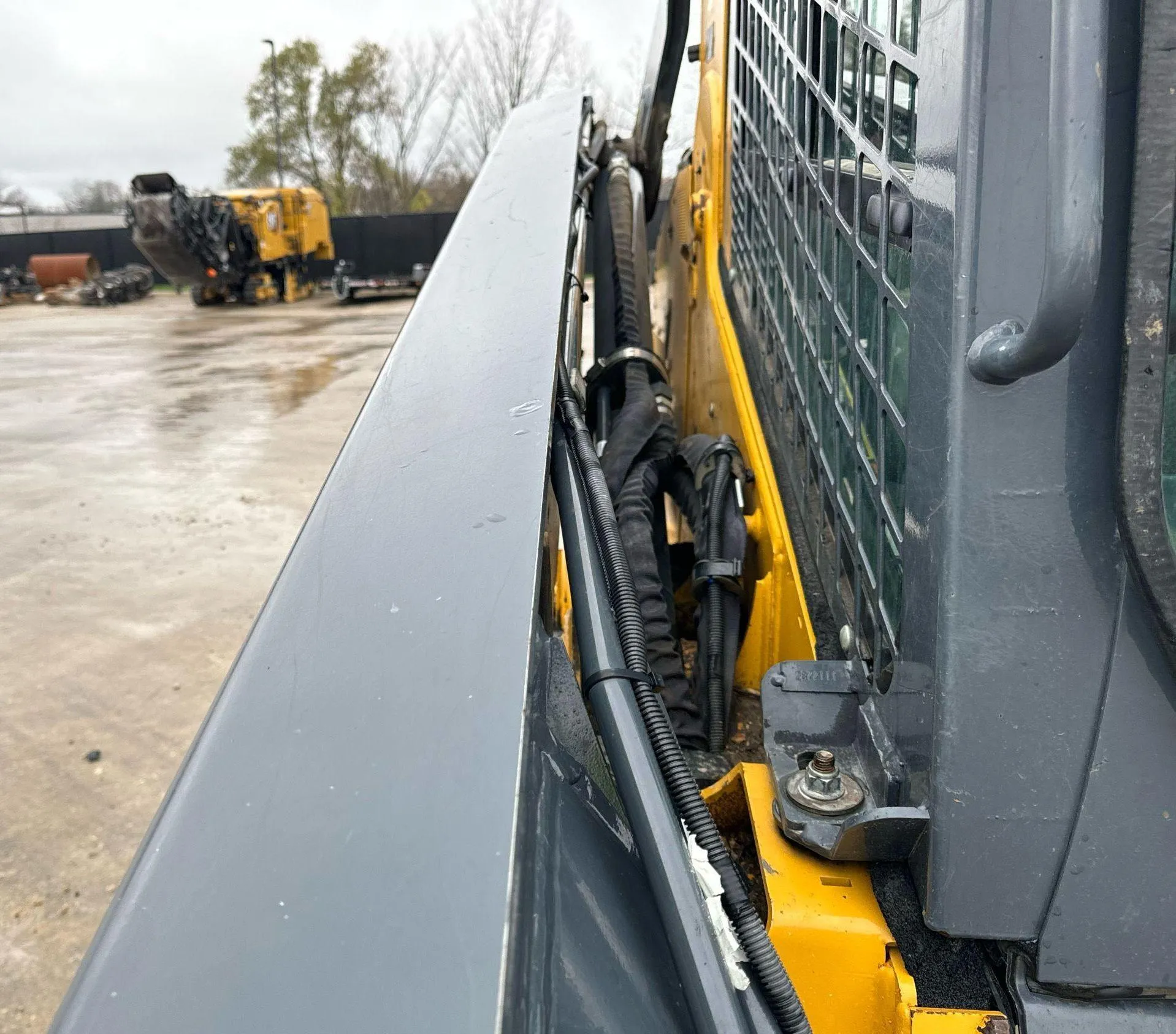 2022 John Deere 333G