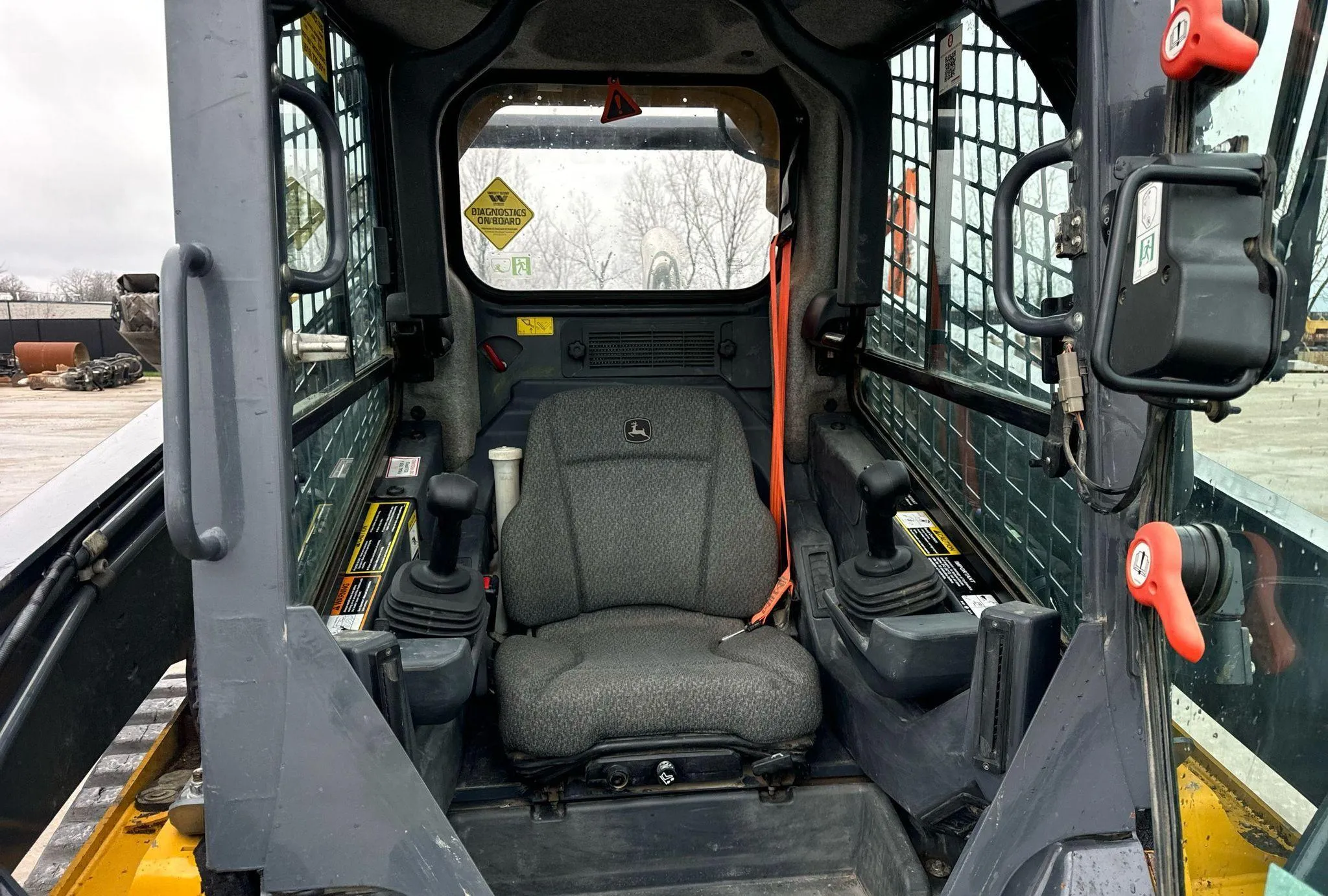 2022 John Deere 333G