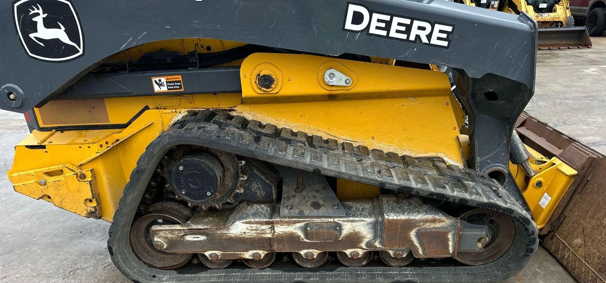 2022 John Deere 333G