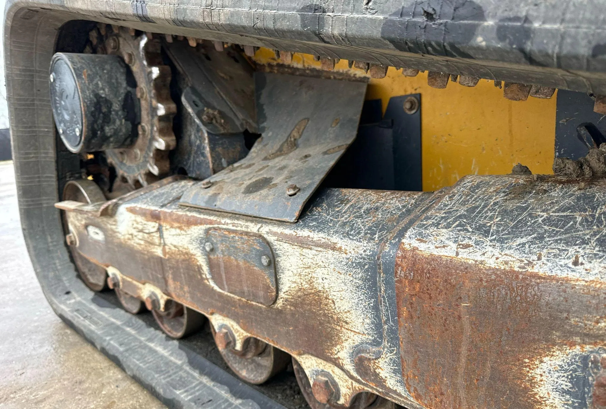 2022 John Deere 333G