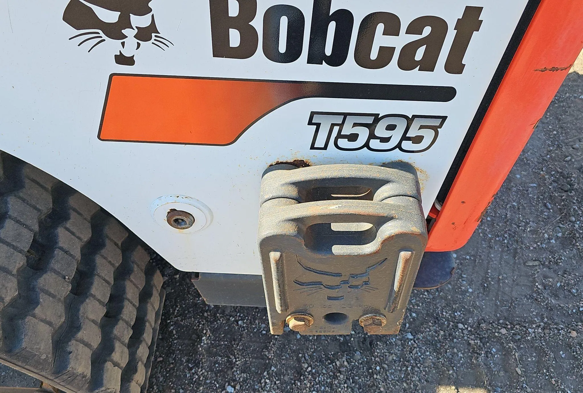 2019 Bobcat T595
