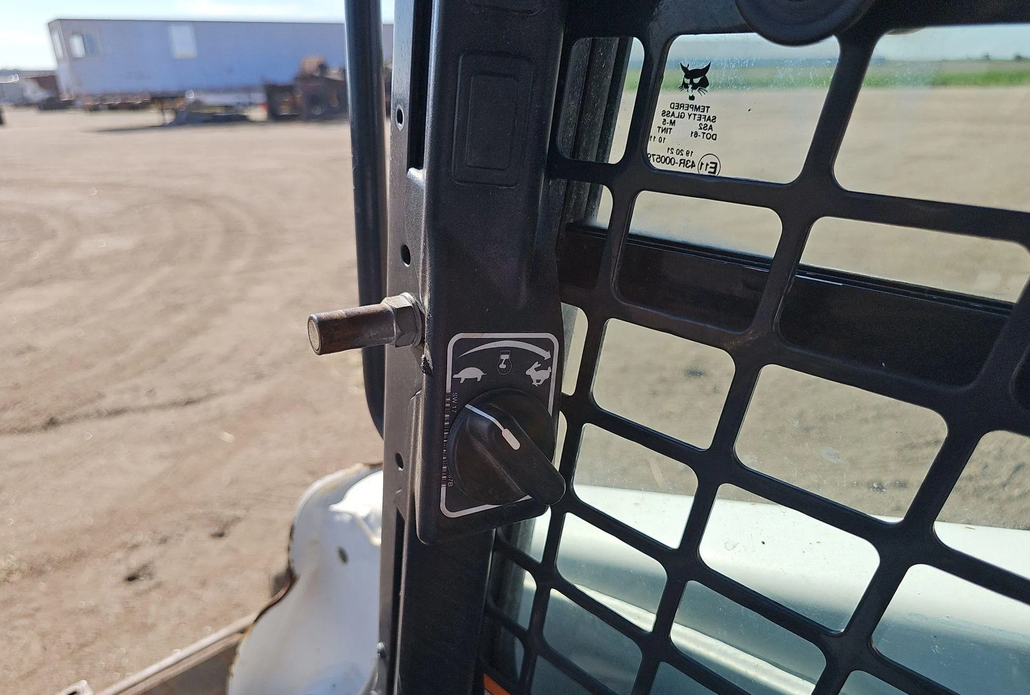 2019 Bobcat T595