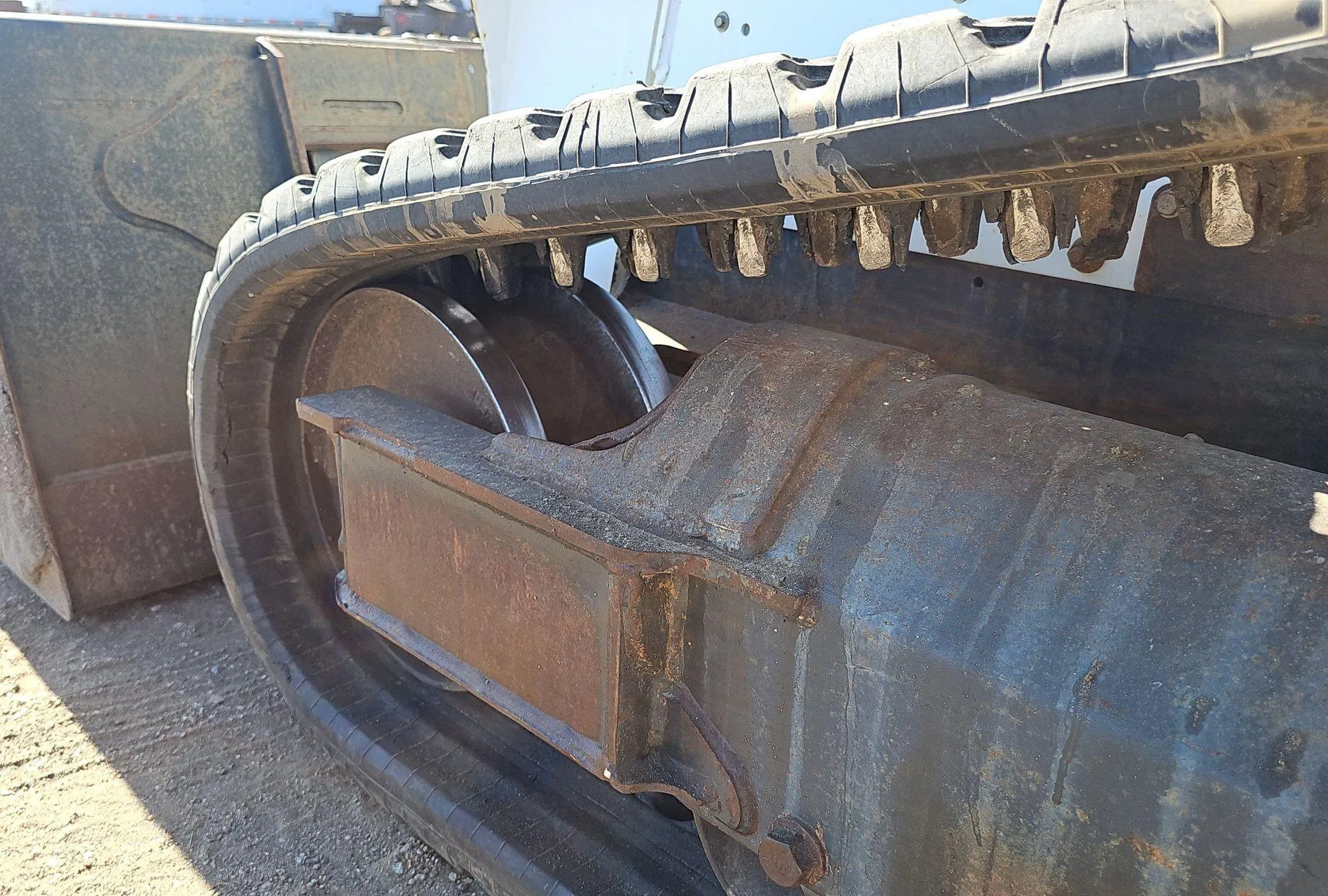 2019 Bobcat T595