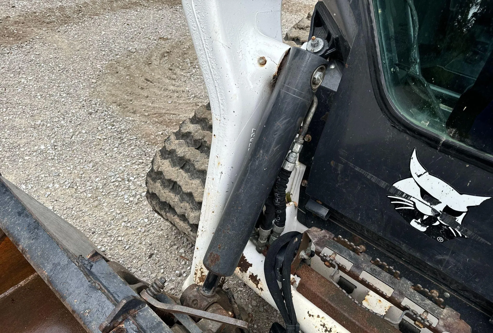 2022 Bobcat T76 R-Series