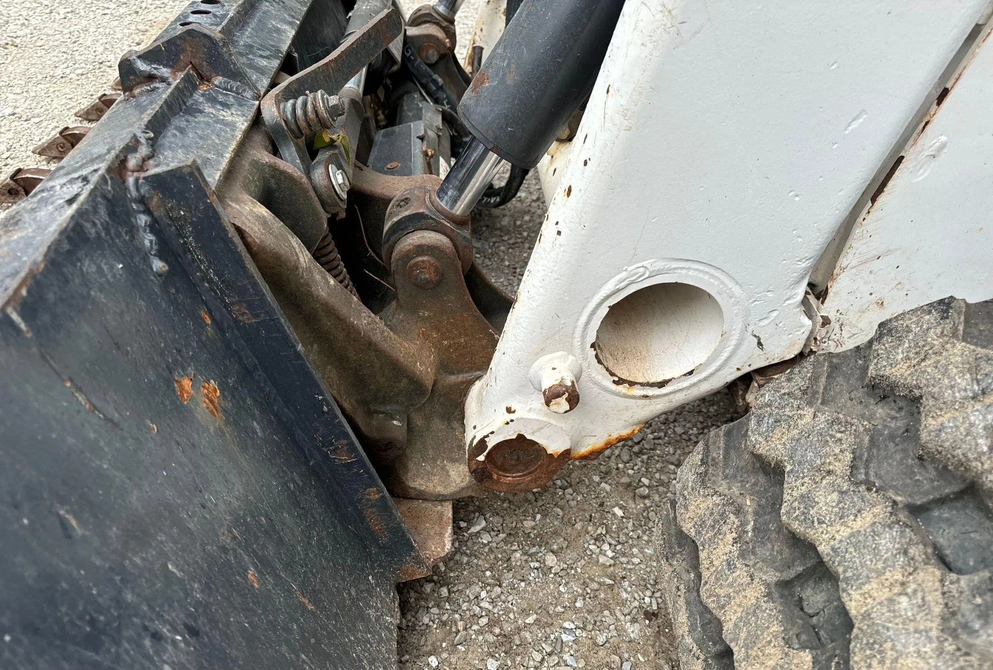 2022 Bobcat T76 R-Series