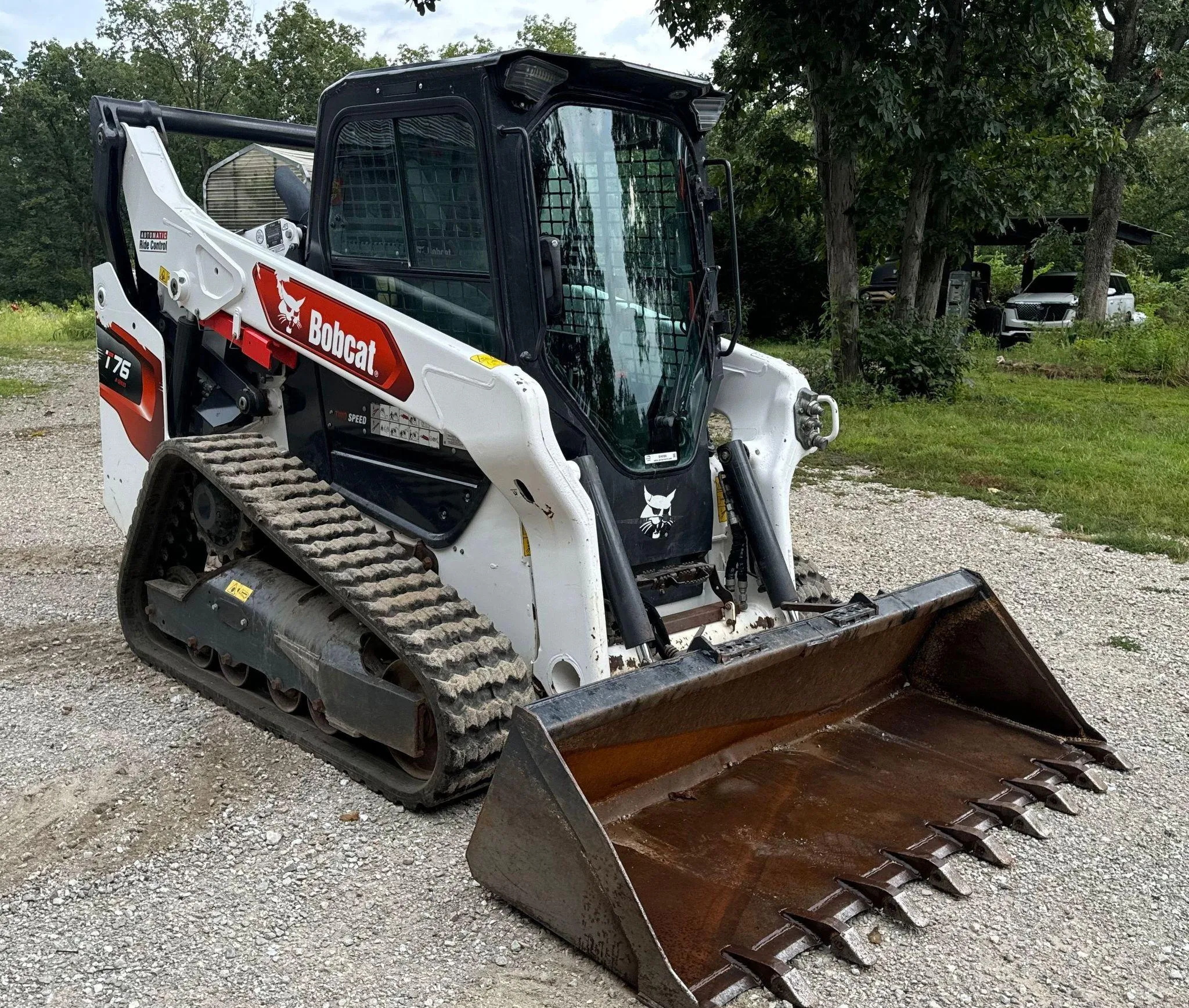 2022 Bobcat T76 R-Series