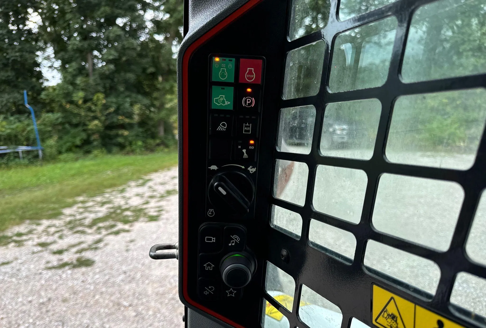 2022 Bobcat T76 R-Series