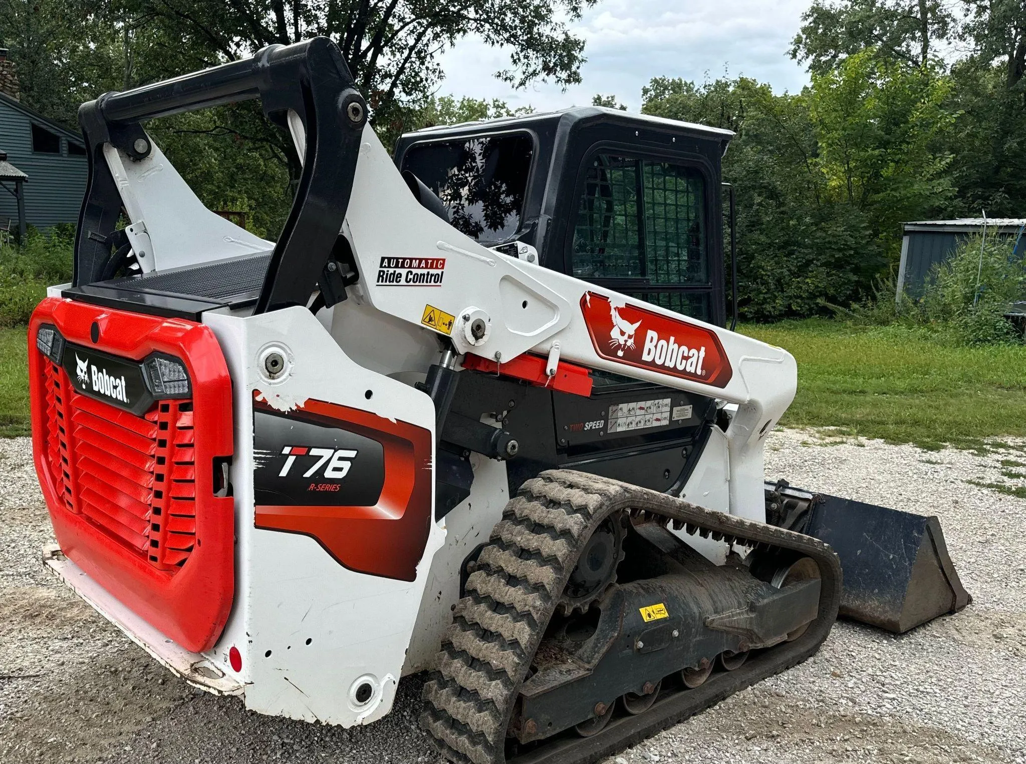2022 Bobcat T76 R-Series