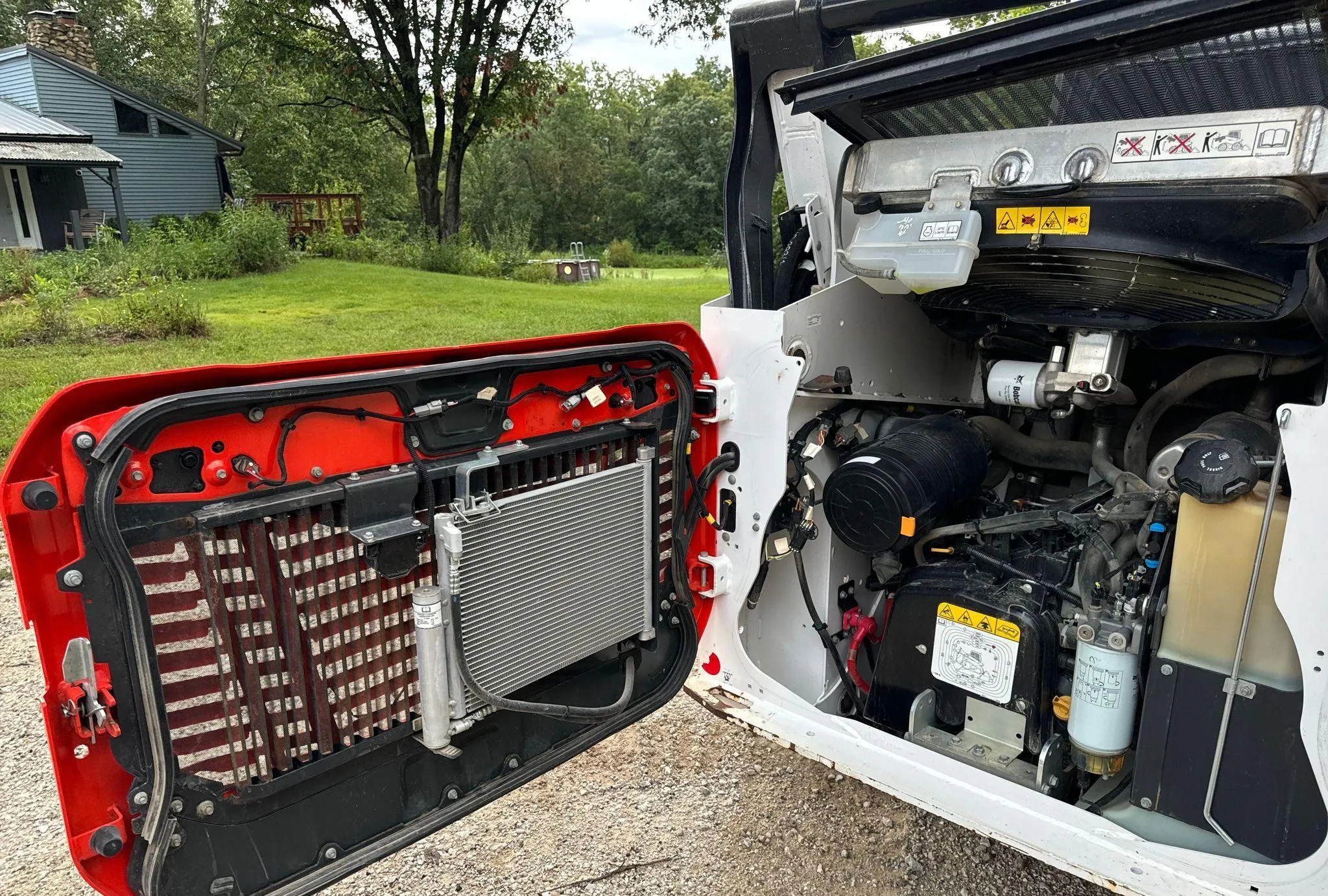 2022 Bobcat T76 R-Series