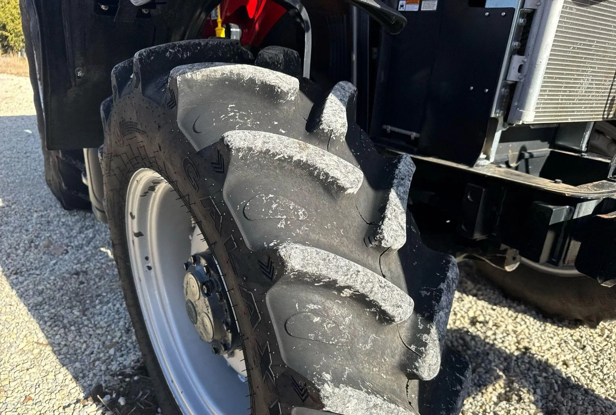 2017 Case IH Farmall 100C MFWD