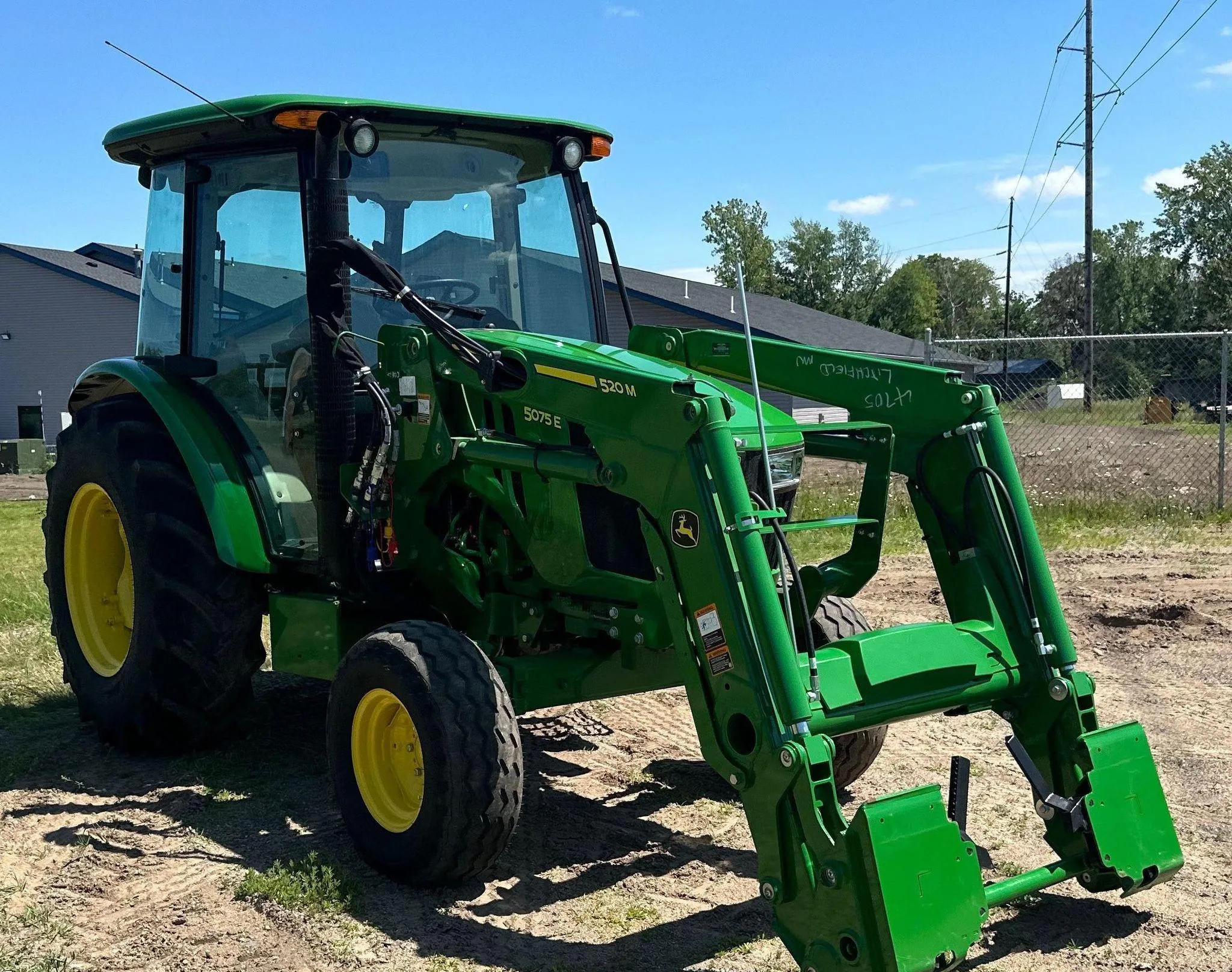 2021 John Deere 5075E