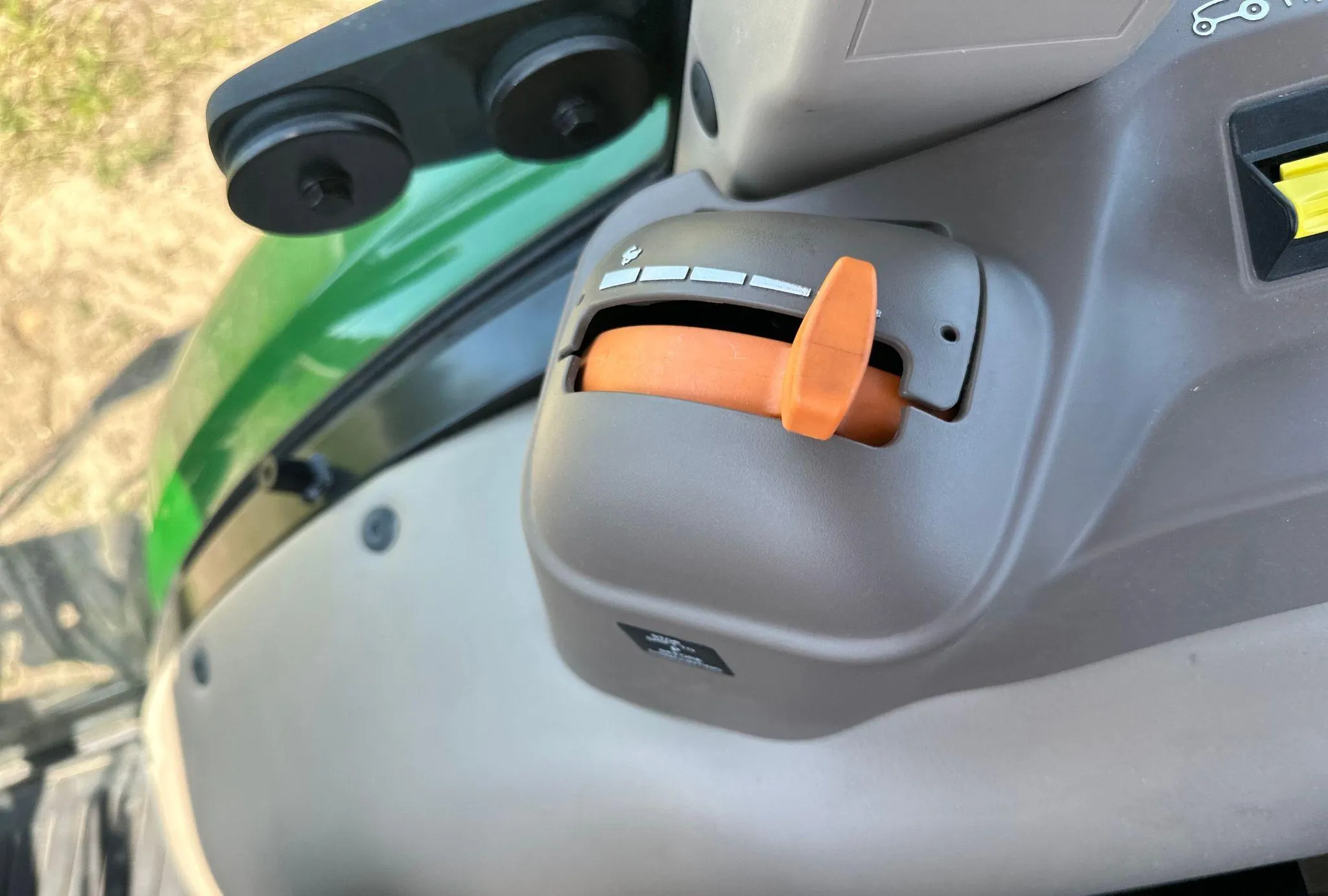 2021 John Deere 5075E