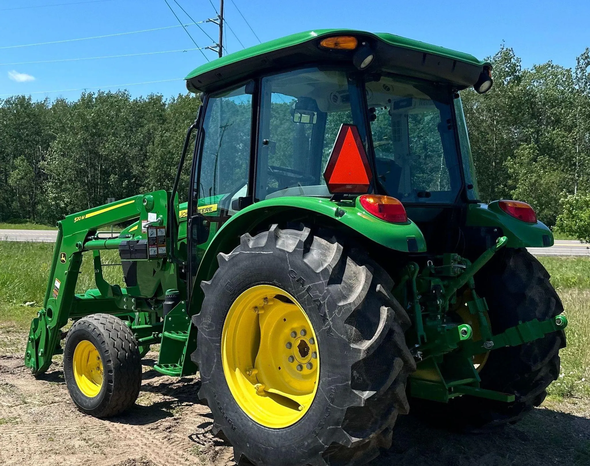 2021 John Deere 5075E