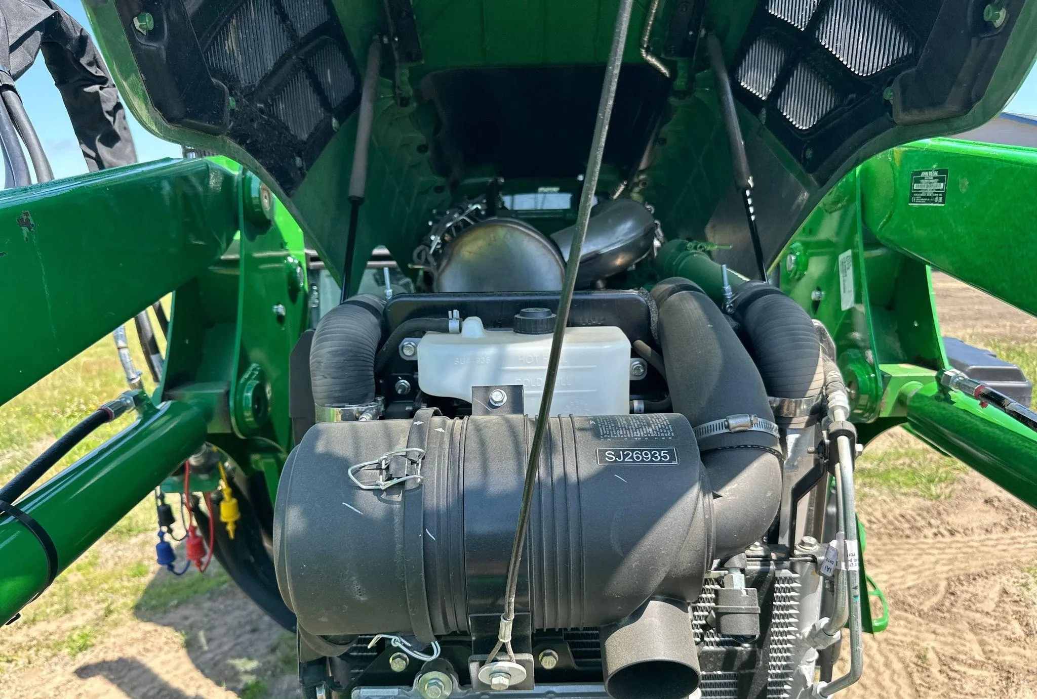 2021 John Deere 5075E