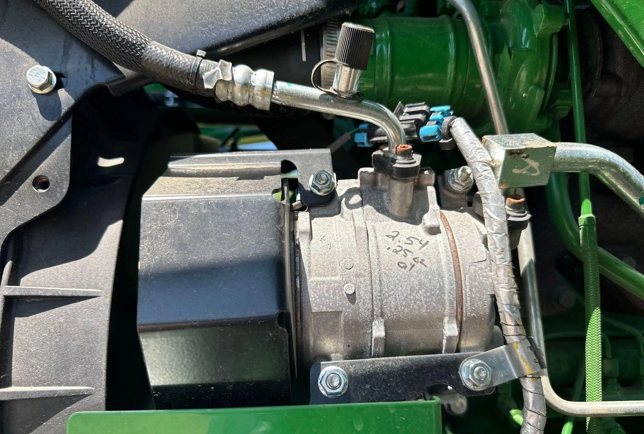 2021 John Deere 5075E