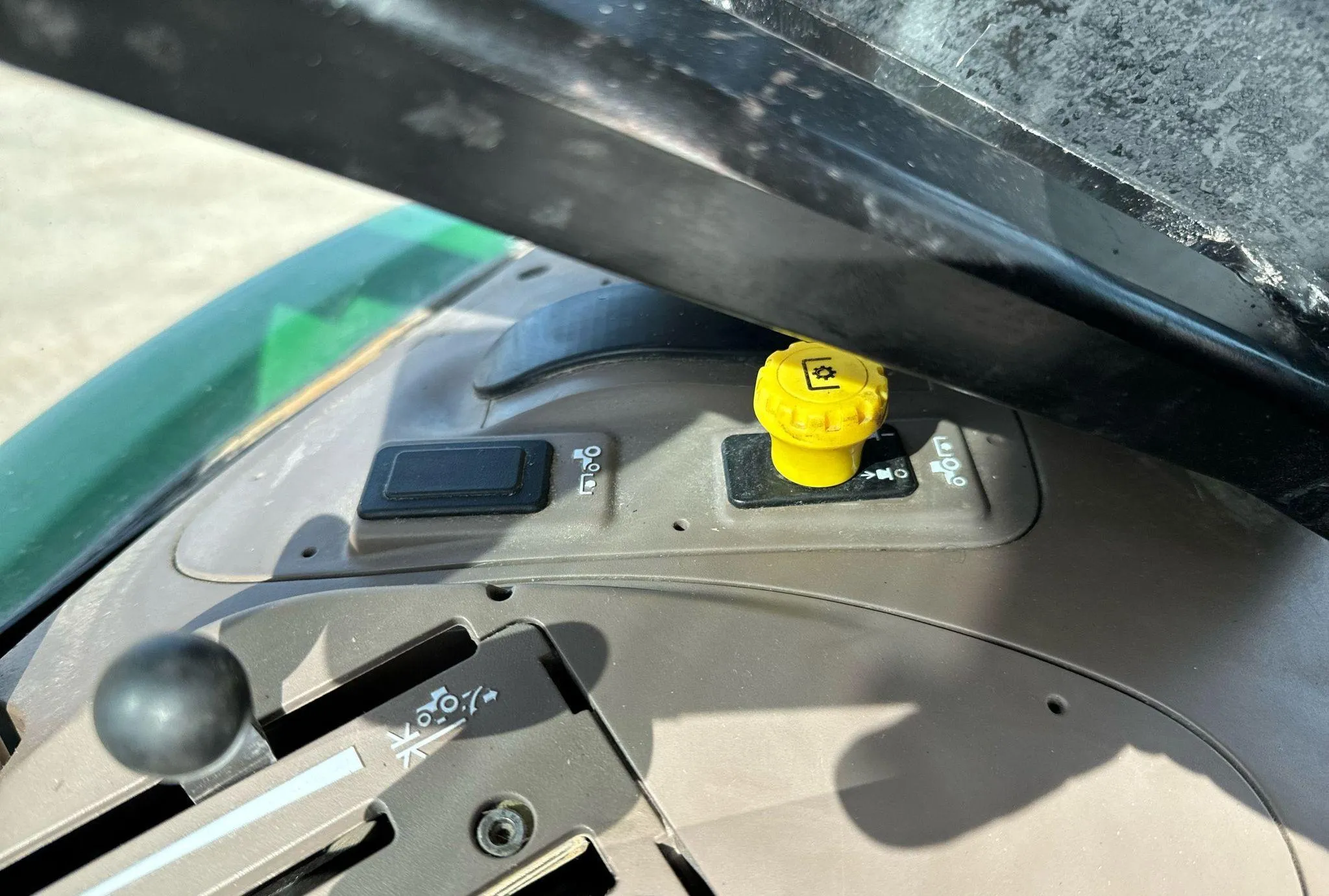 2014 John Deere 5100E MFWD