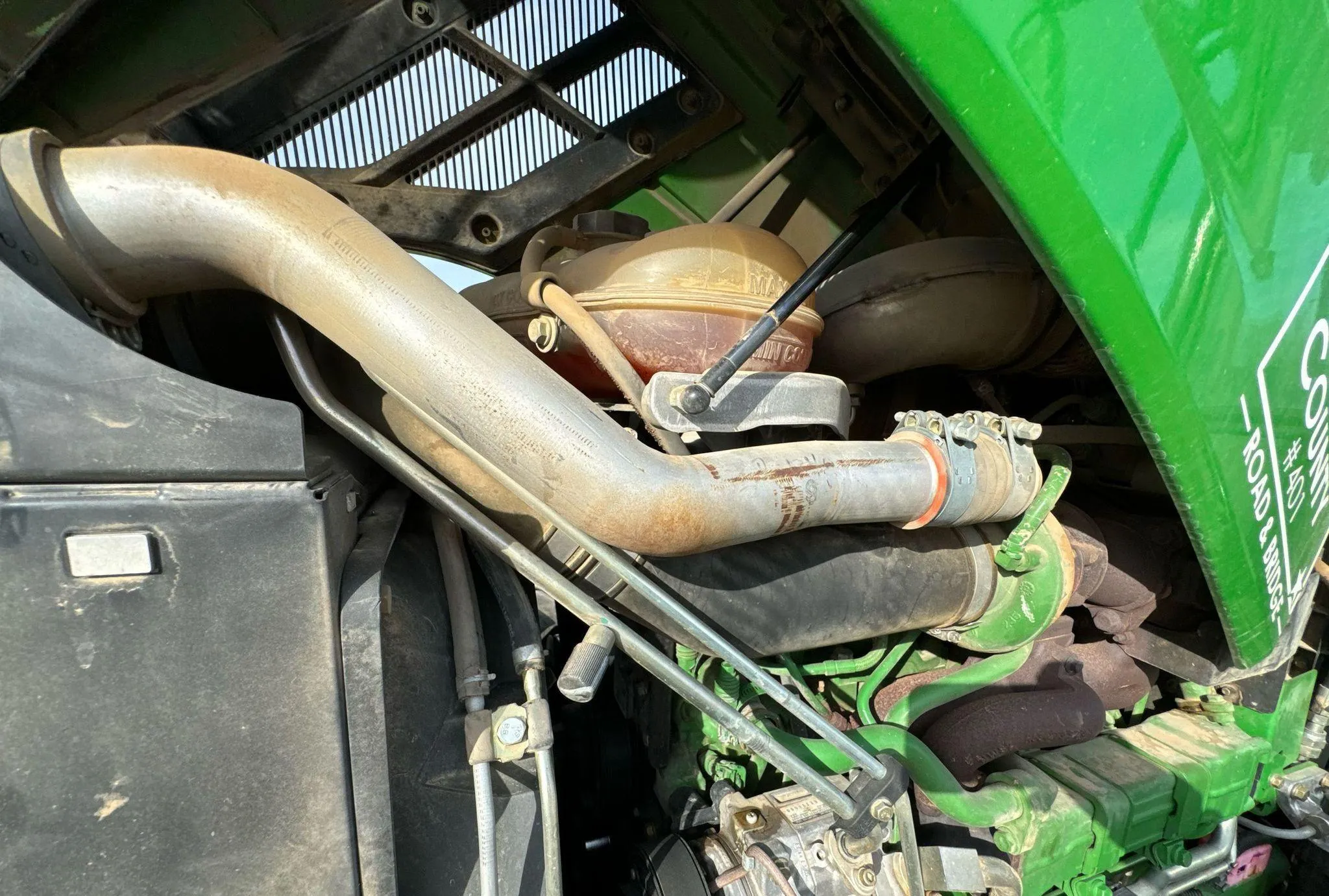 2014 John Deere 5100E MFWD
