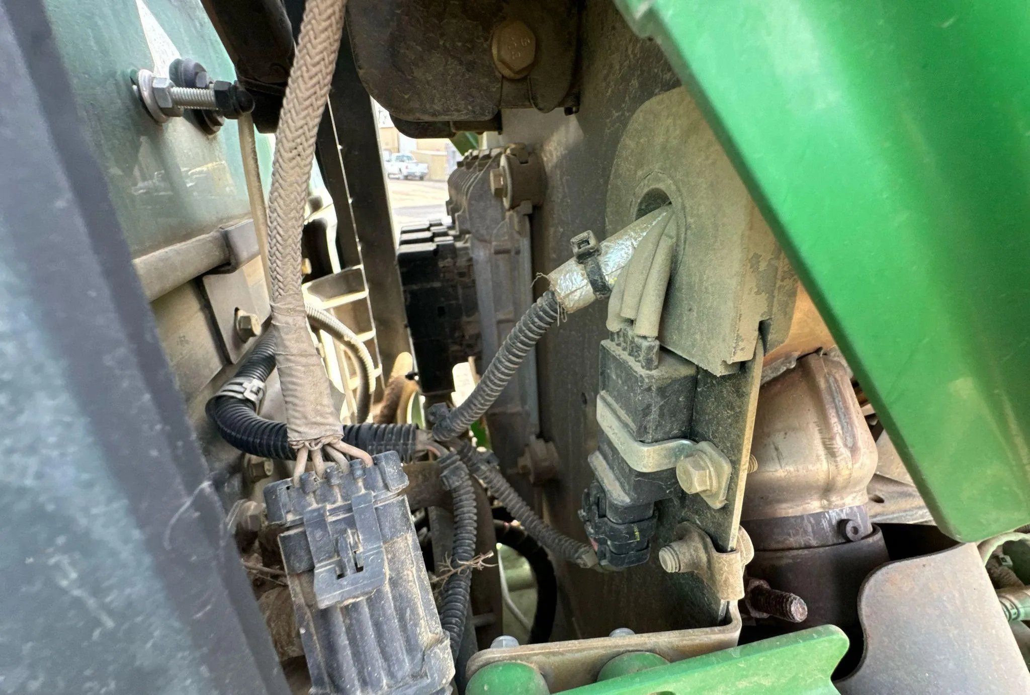 2014 John Deere 5100E MFWD