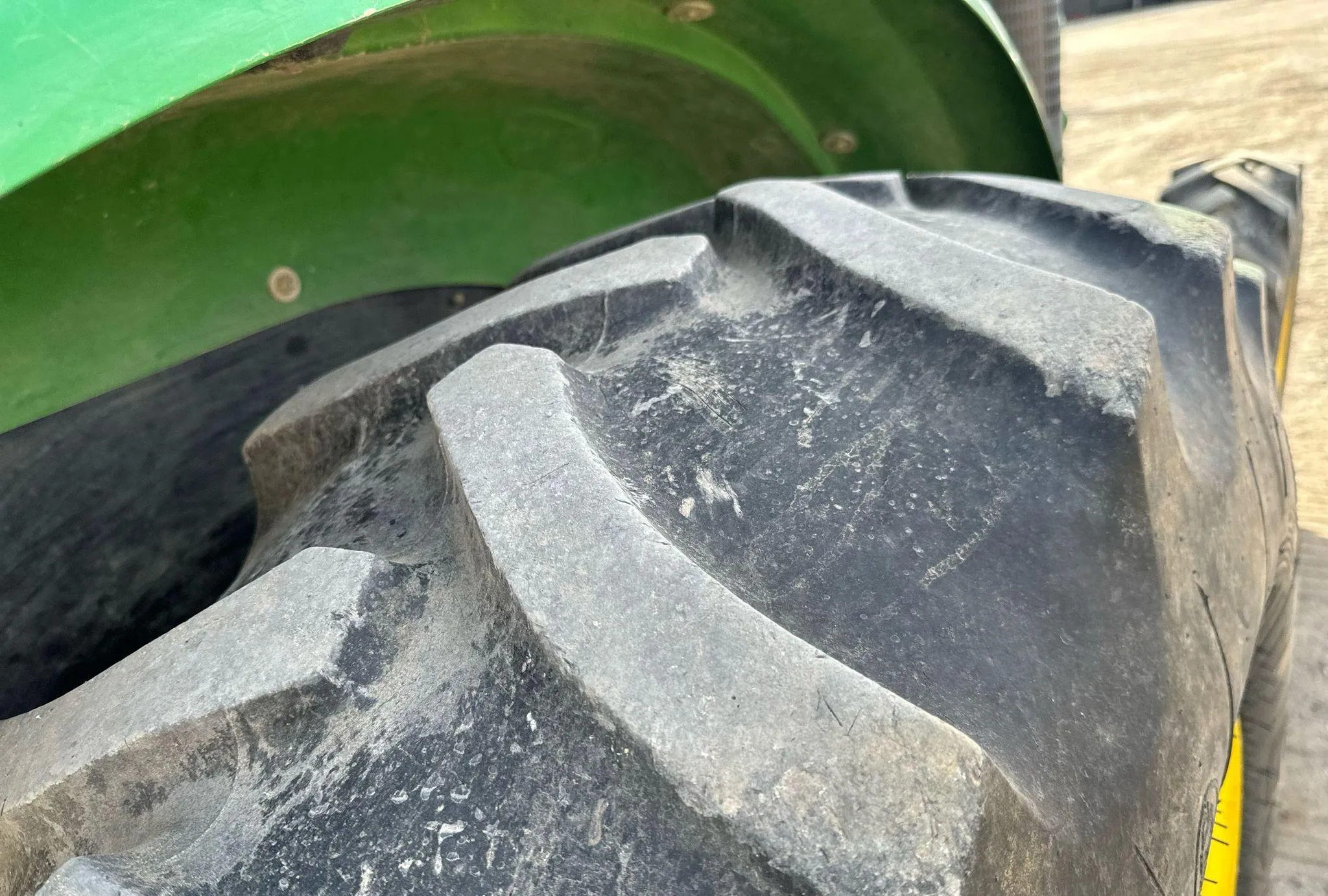 2014 John Deere 5100E MFWD