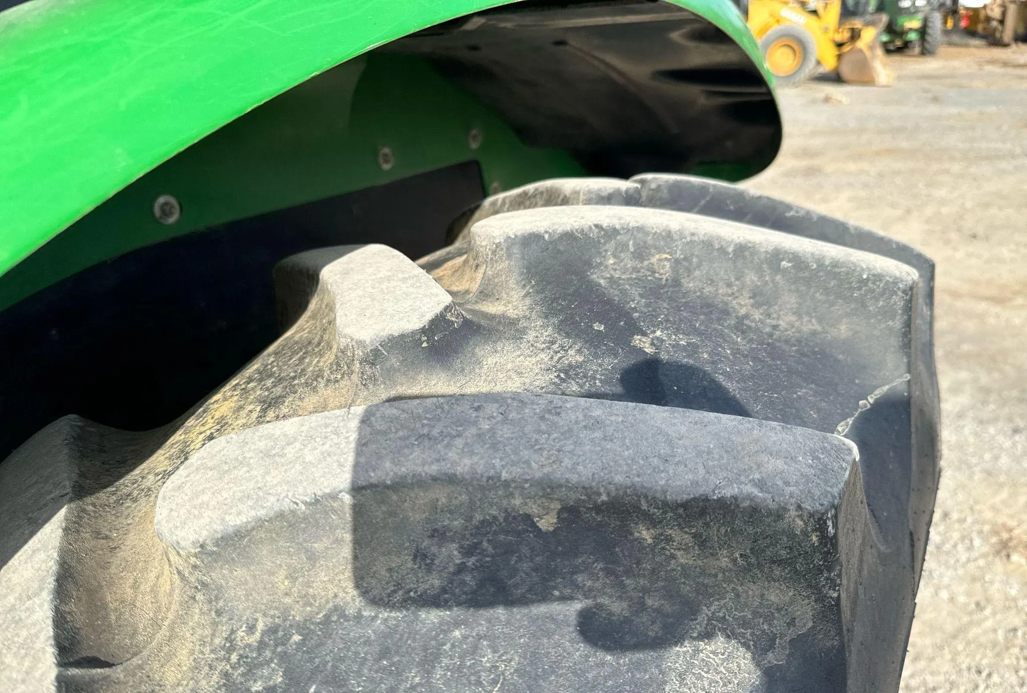 2014 John Deere 5100E MFWD