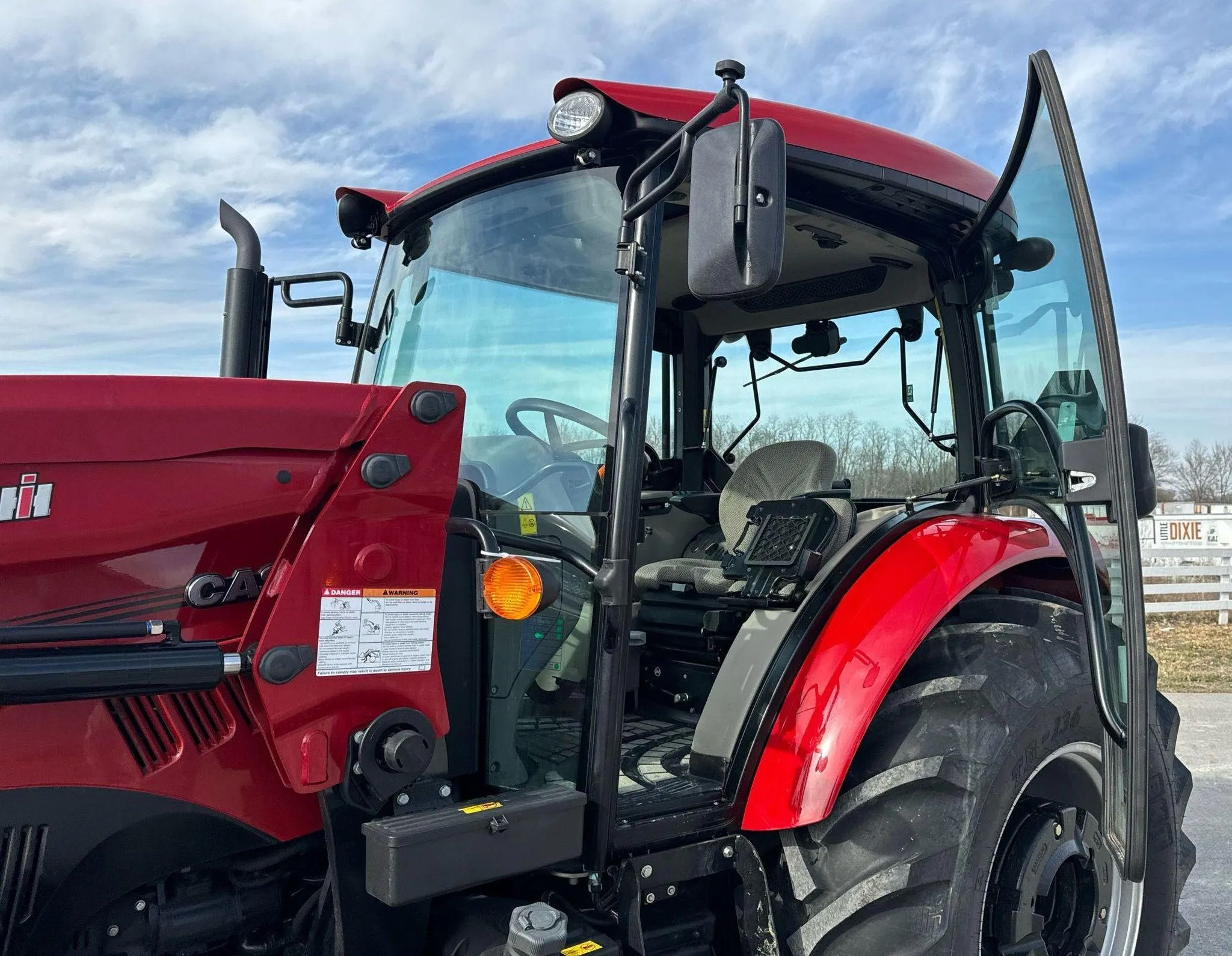 2022 Case IH Farmall 115A MFWD