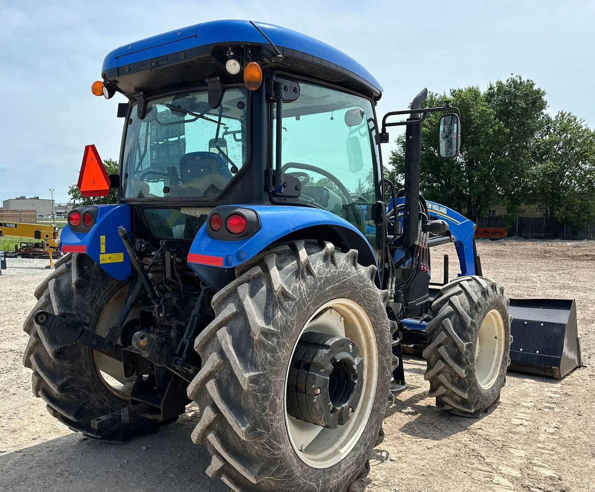 2020 New Holland Workmaster 120 MFWD