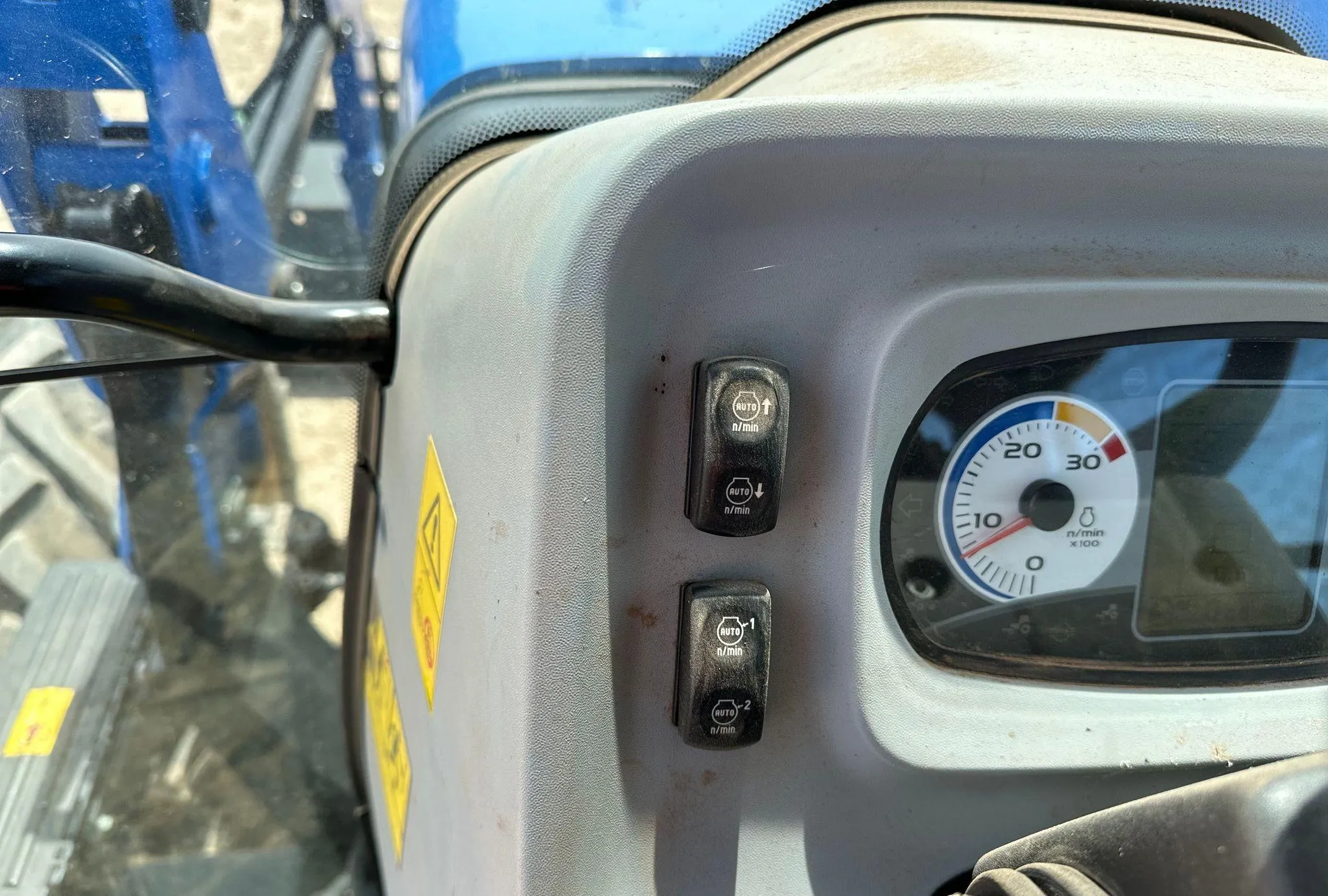 2020 New Holland Workmaster 120 MFWD