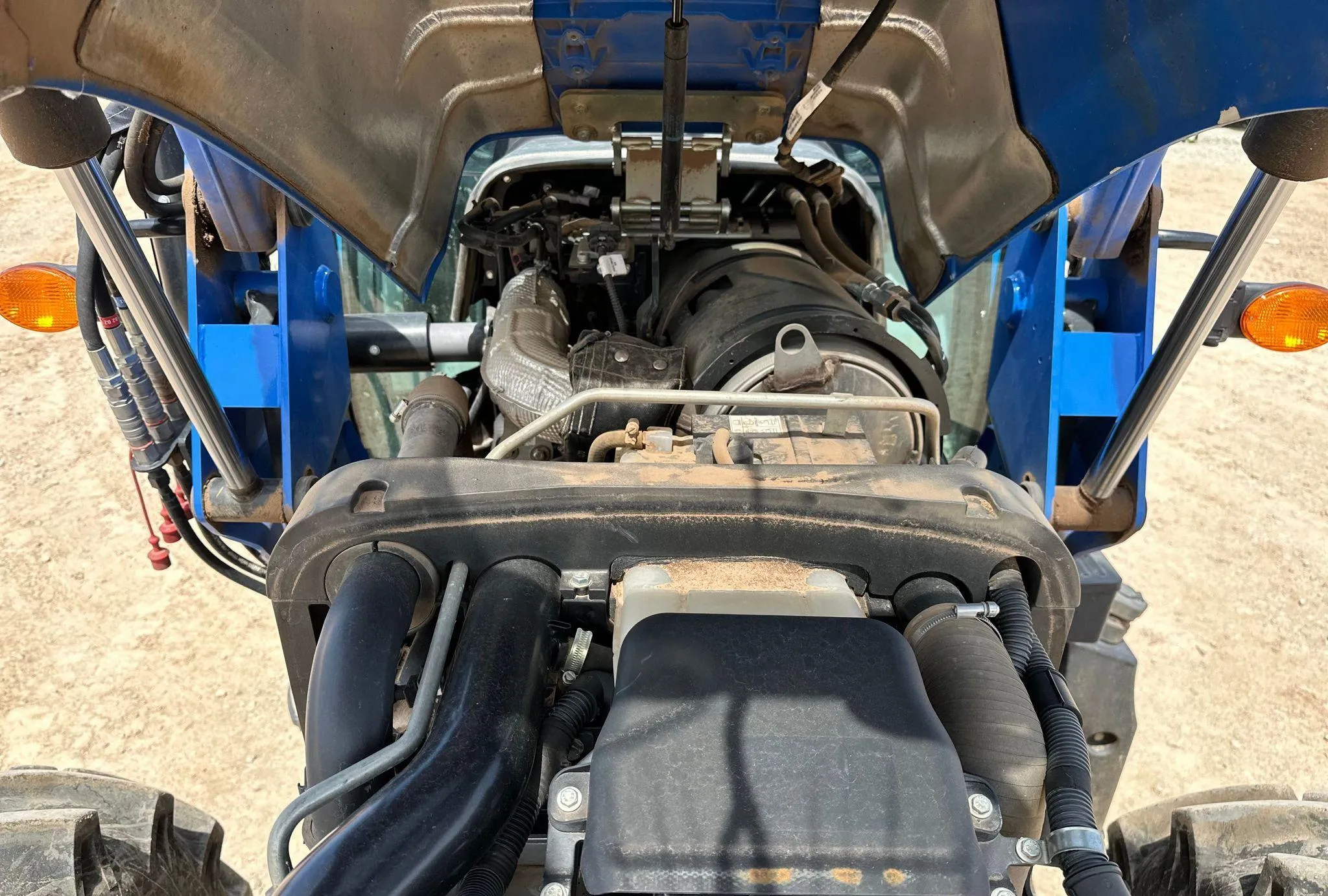 2020 New Holland Workmaster 120 MFWD