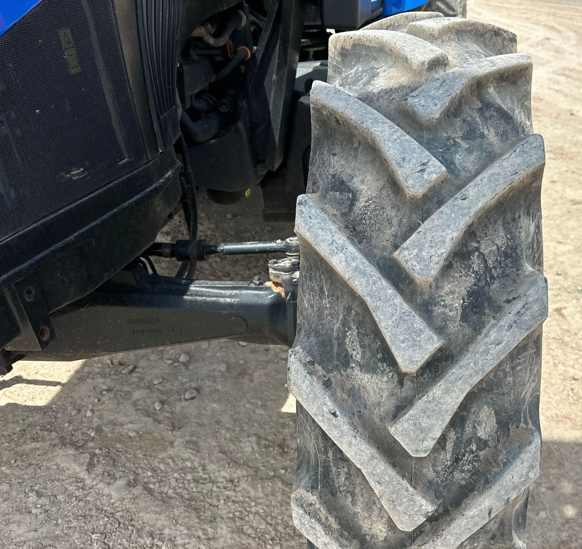 2020 New Holland Workmaster 120 MFWD