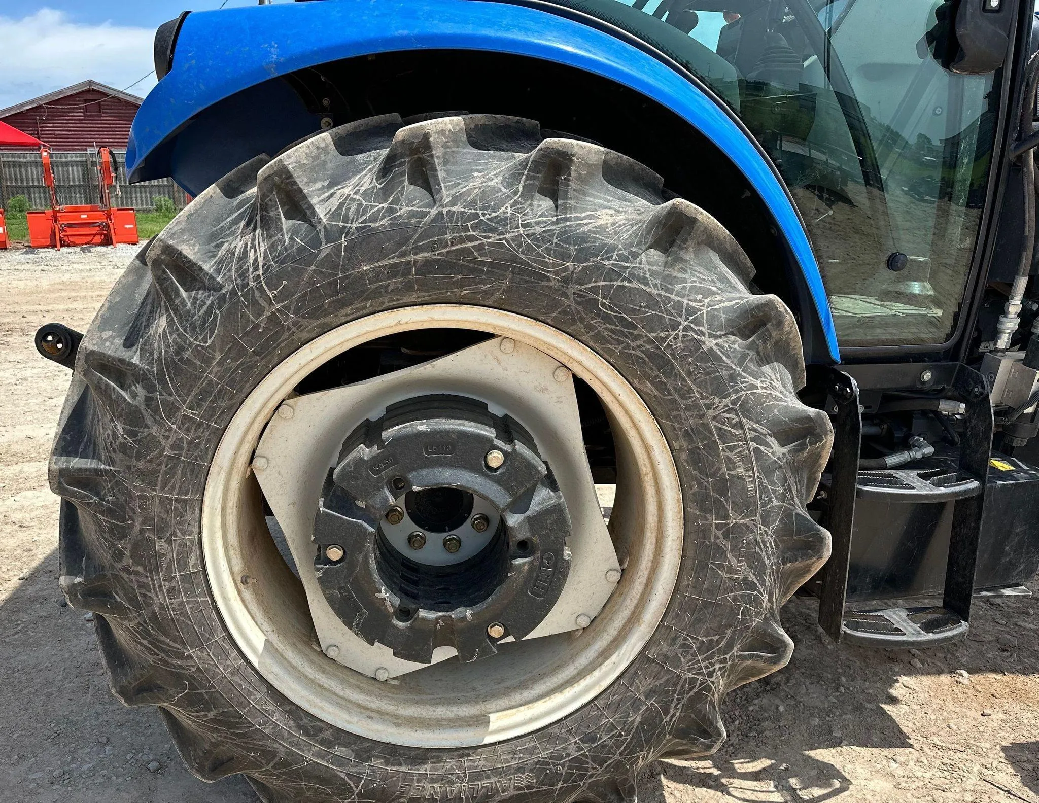 2020 New Holland Workmaster 120 MFWD