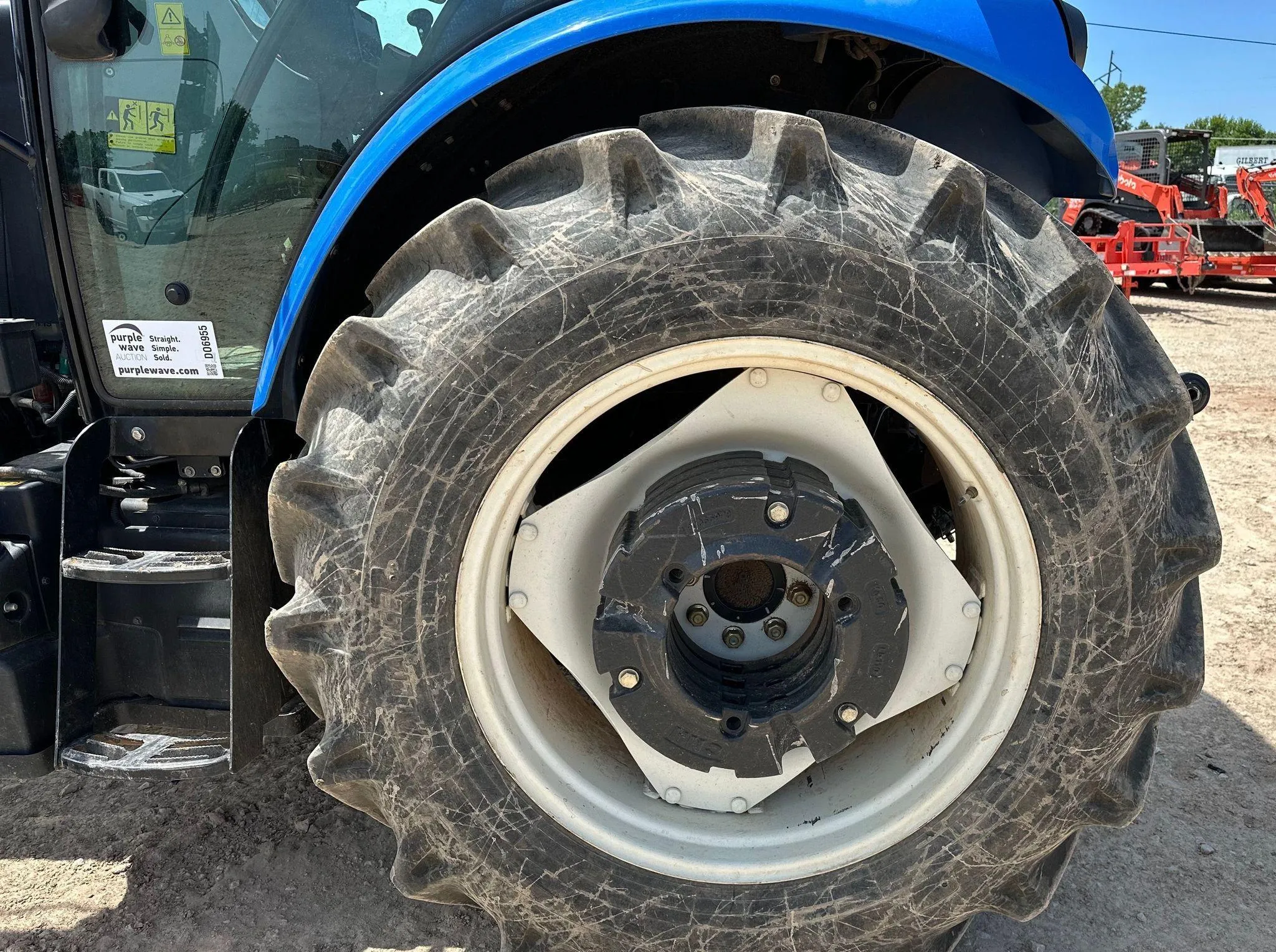 2020 New Holland Workmaster 120 MFWD