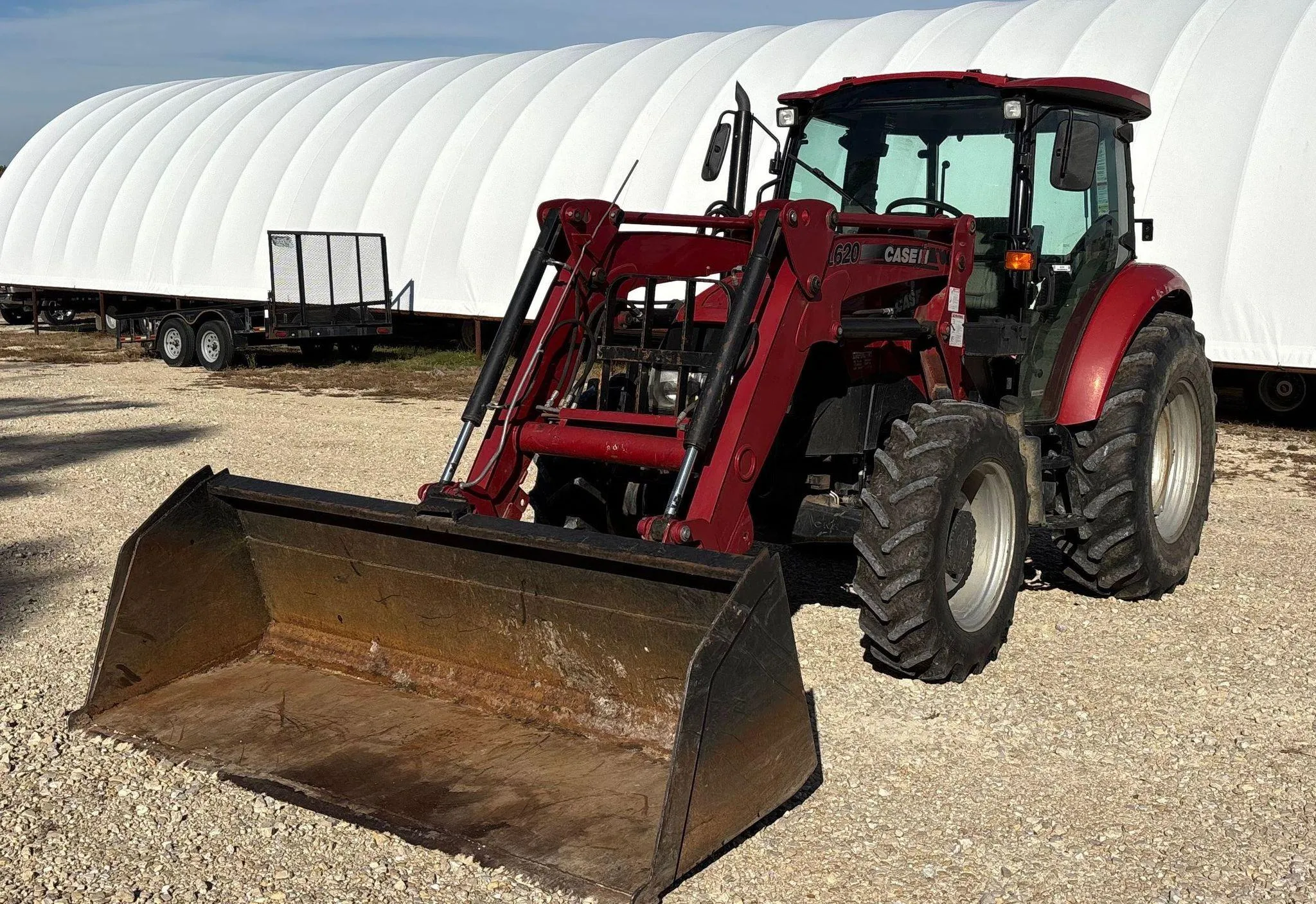 2014 Case IH 2014 Case IH Farmall 75C MFWD alt