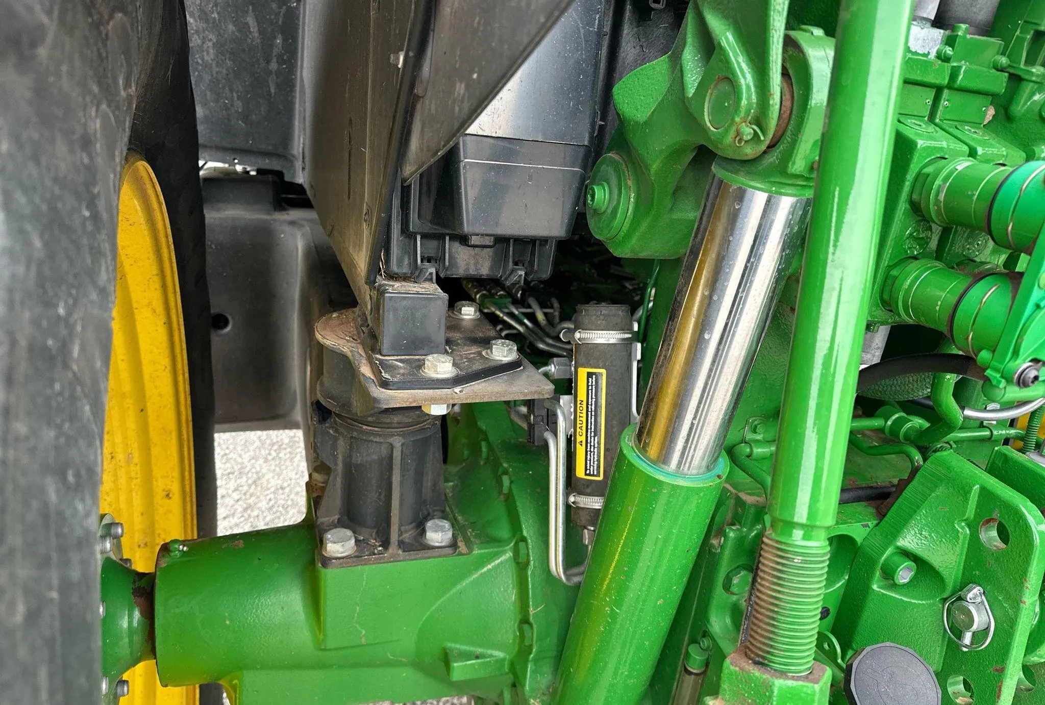 2020 John Deere 6130M MFWD