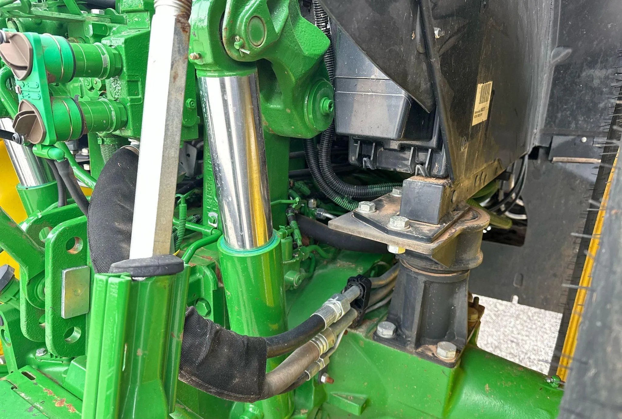 2020 John Deere 6130M MFWD