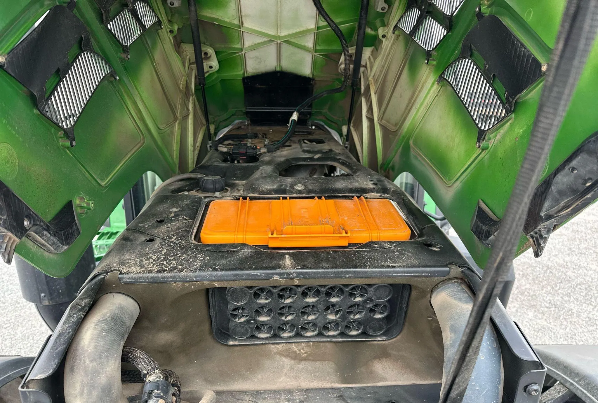 2020 John Deere 6130M MFWD
