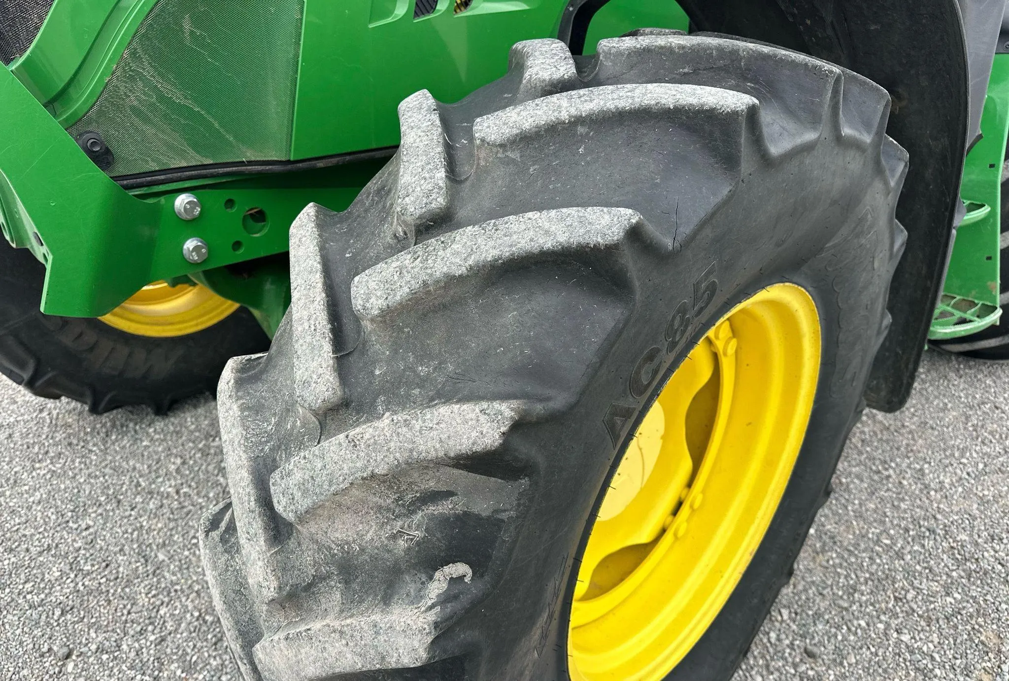 2020 John Deere 6130M MFWD