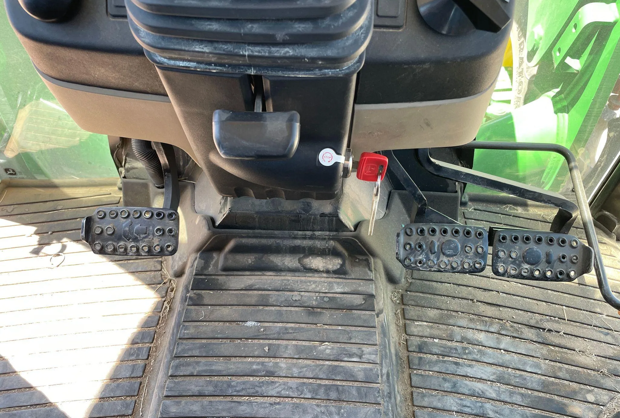 2018 John Deere 5075E MFWD