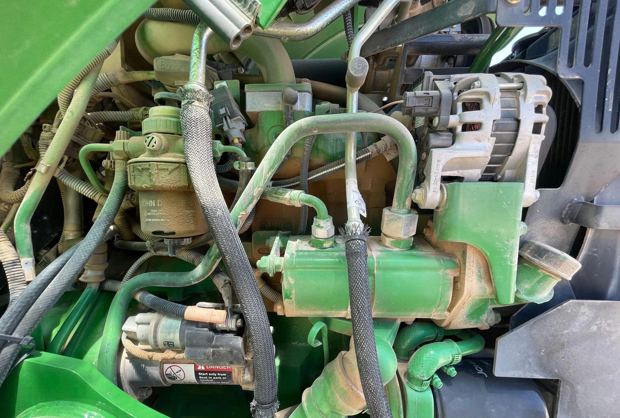 2018 John Deere 5075E MFWD