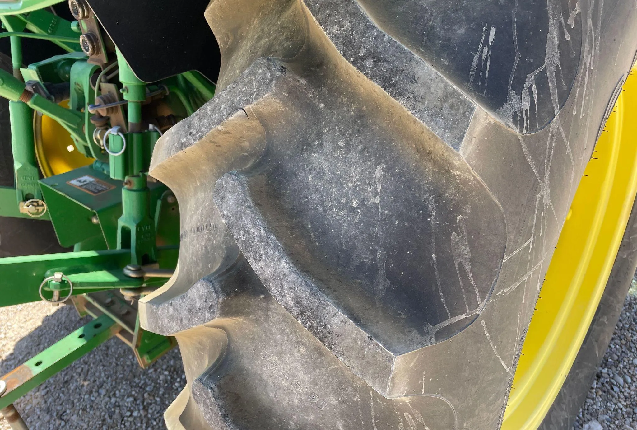 2018 John Deere 5075E MFWD