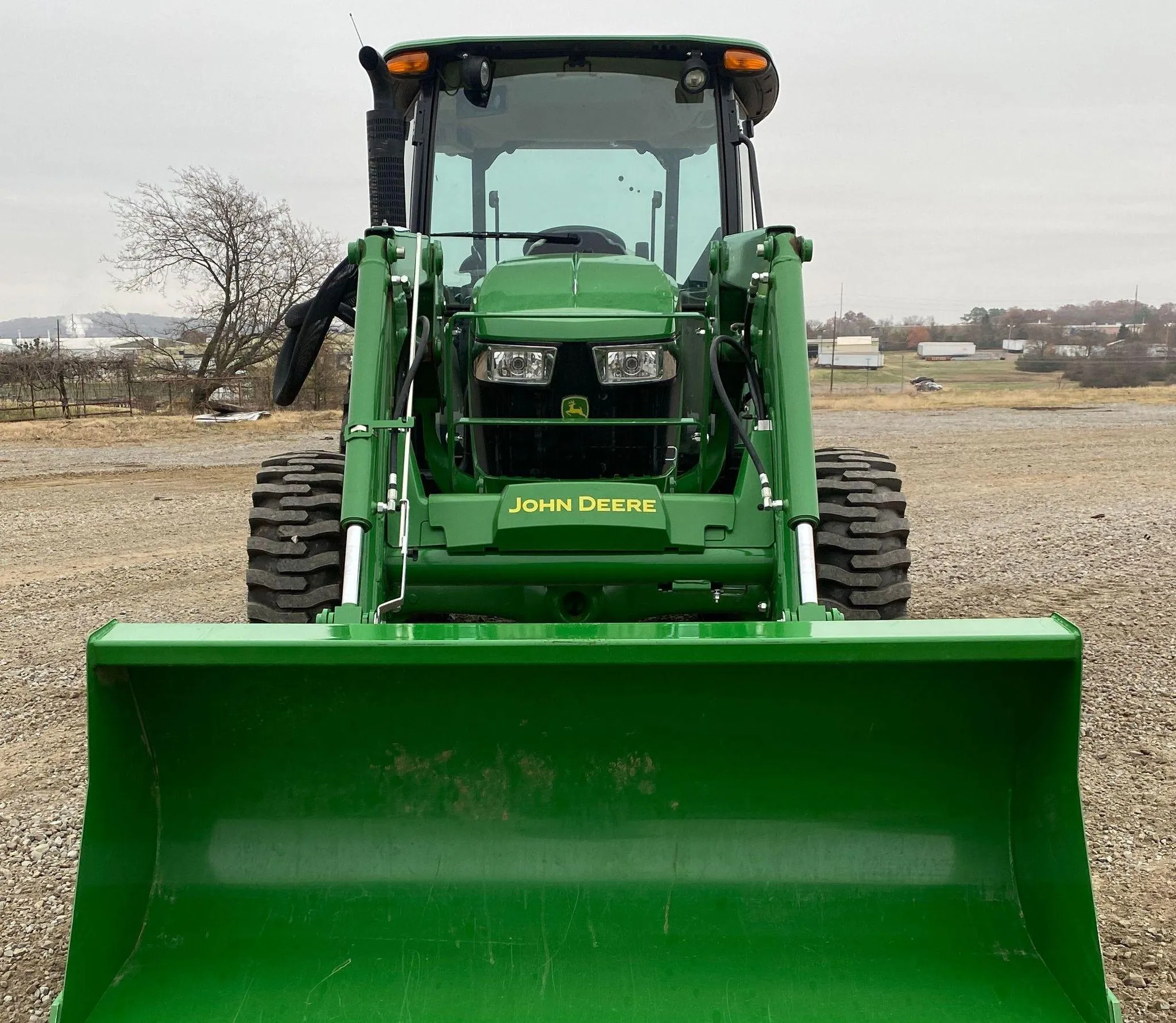 2022 John Deere 5065E MFWD