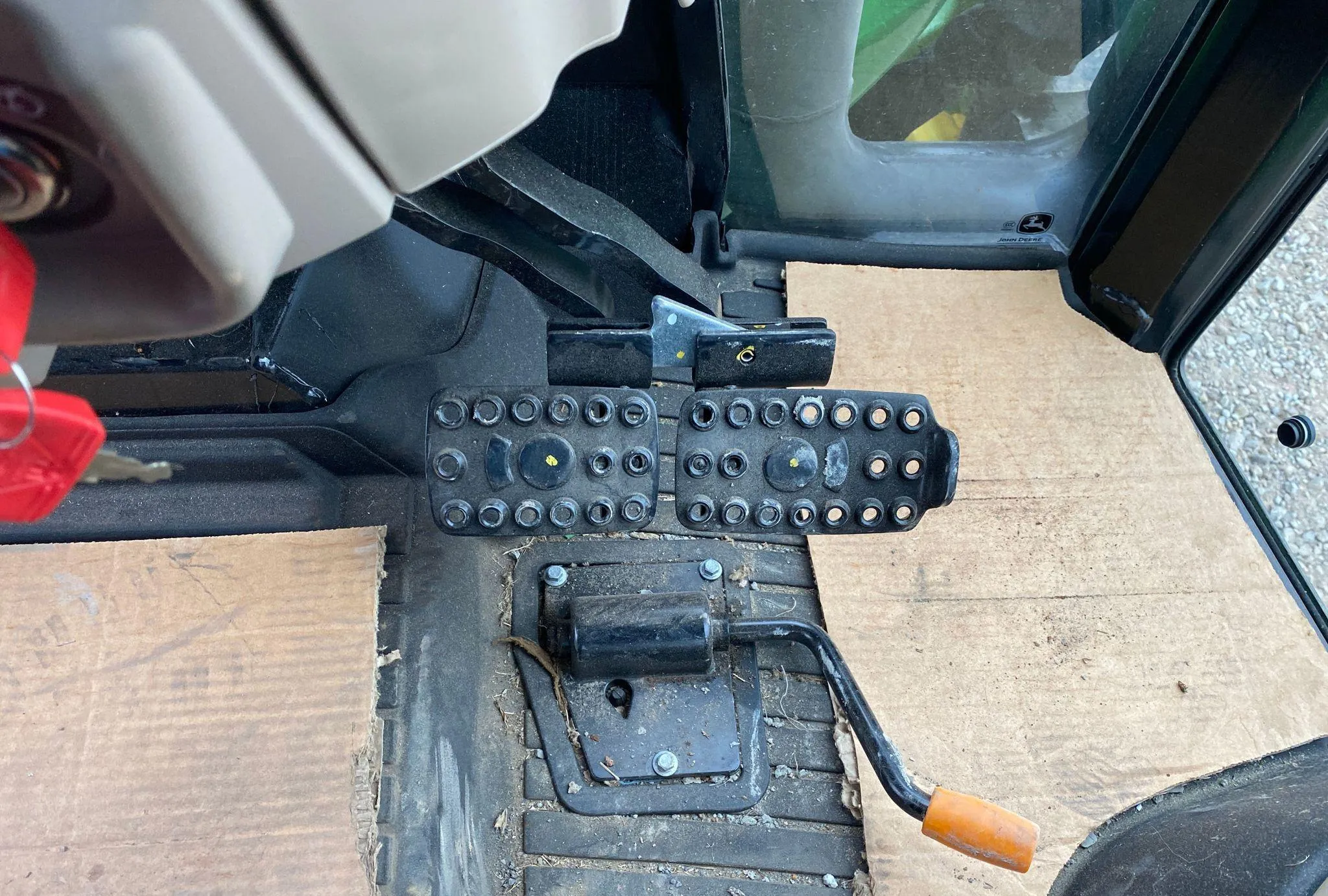 2022 John Deere 5065E MFWD