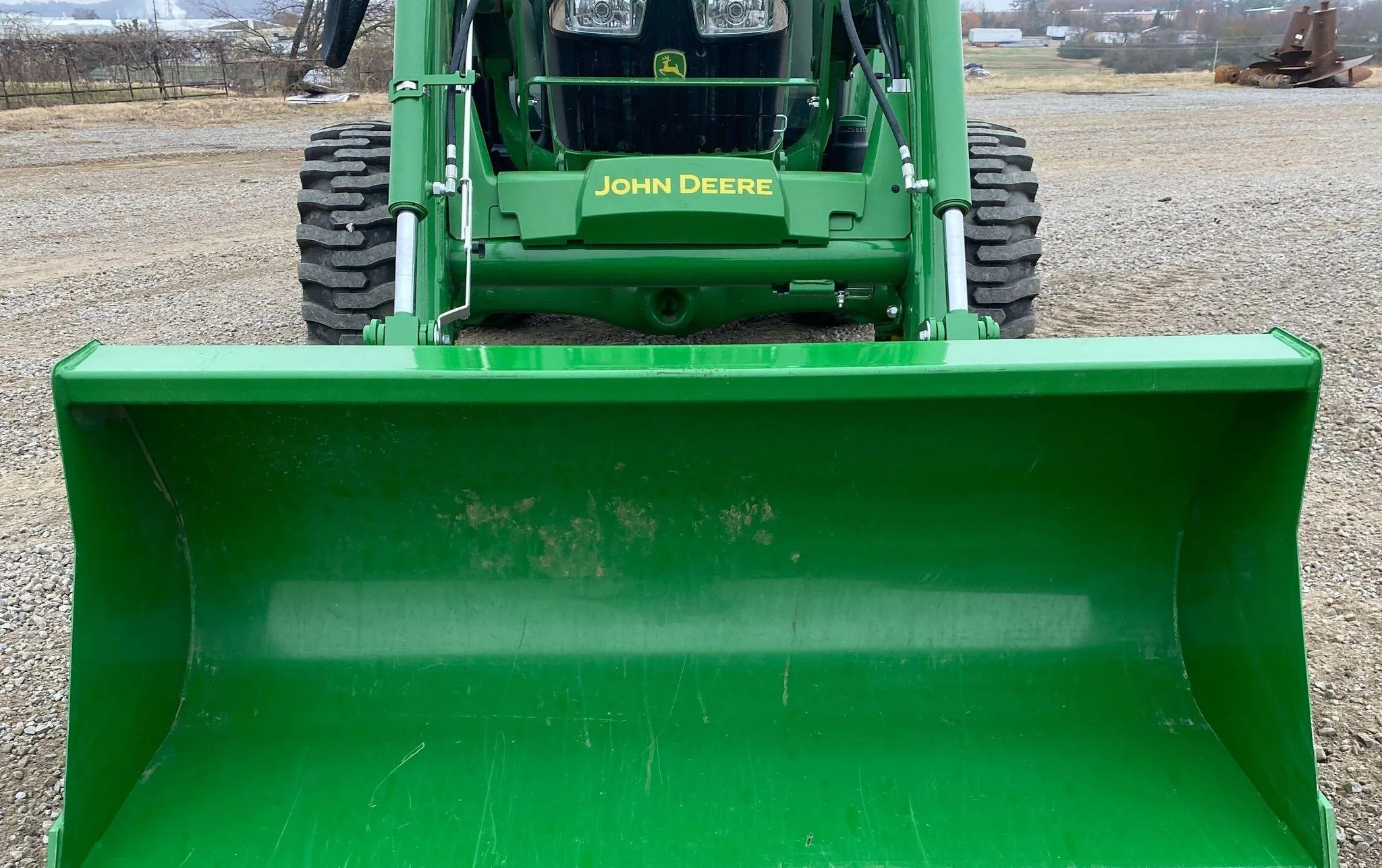 2022 John Deere 5065E MFWD