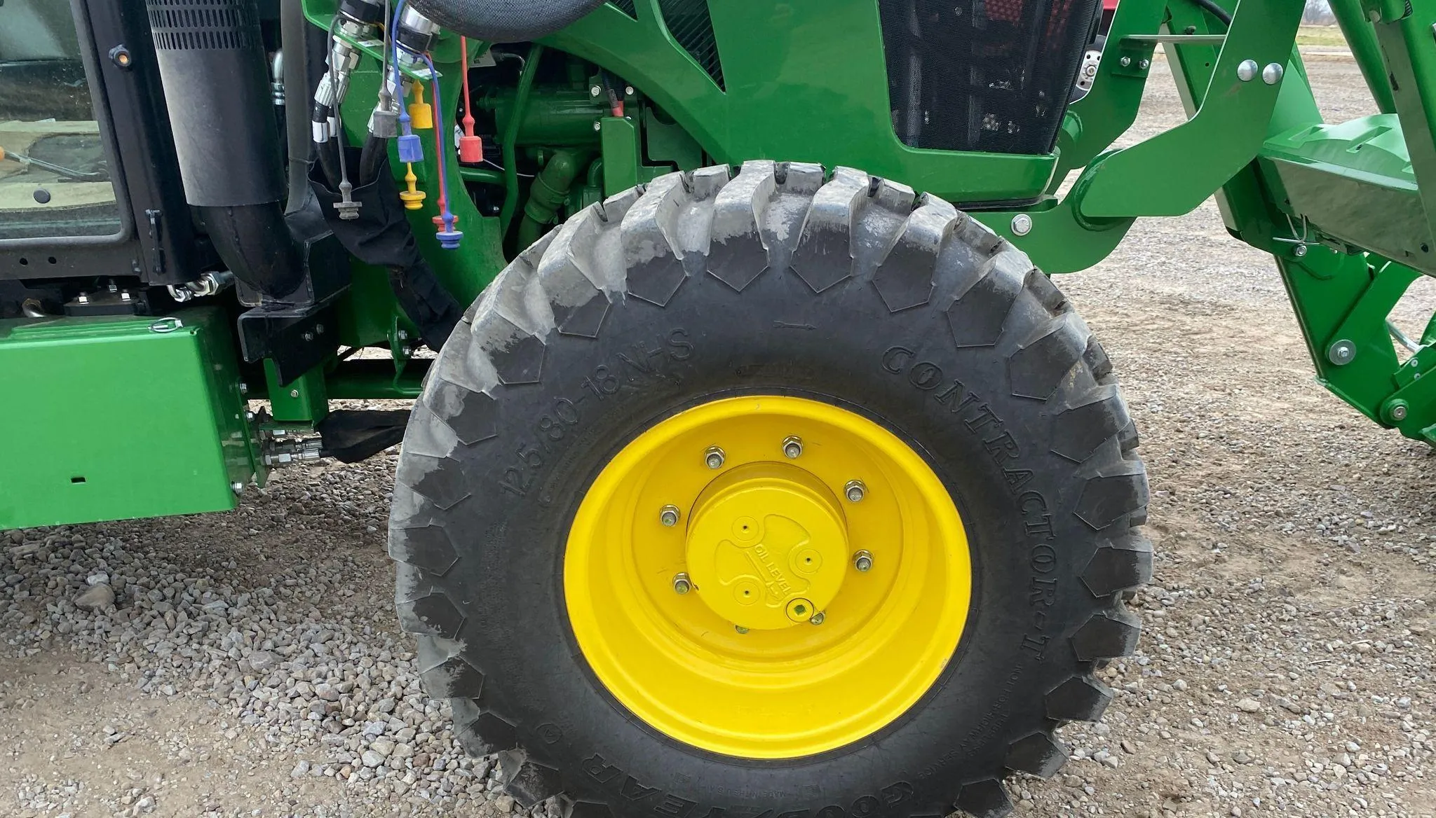 2022 John Deere 5065E MFWD