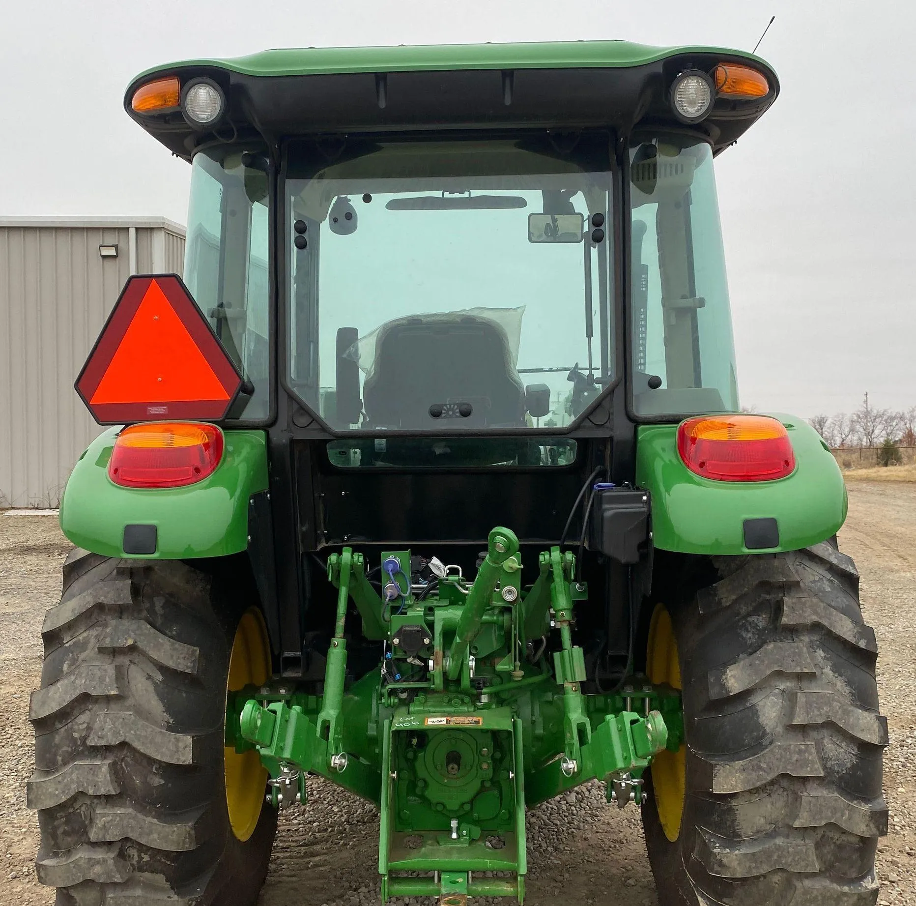 2022 John Deere 5065E MFWD