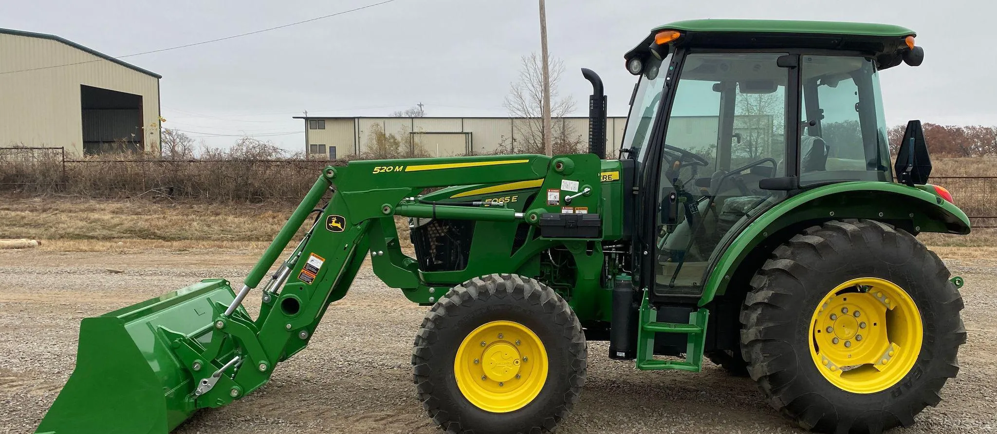 2022 John Deere 5065E MFWD