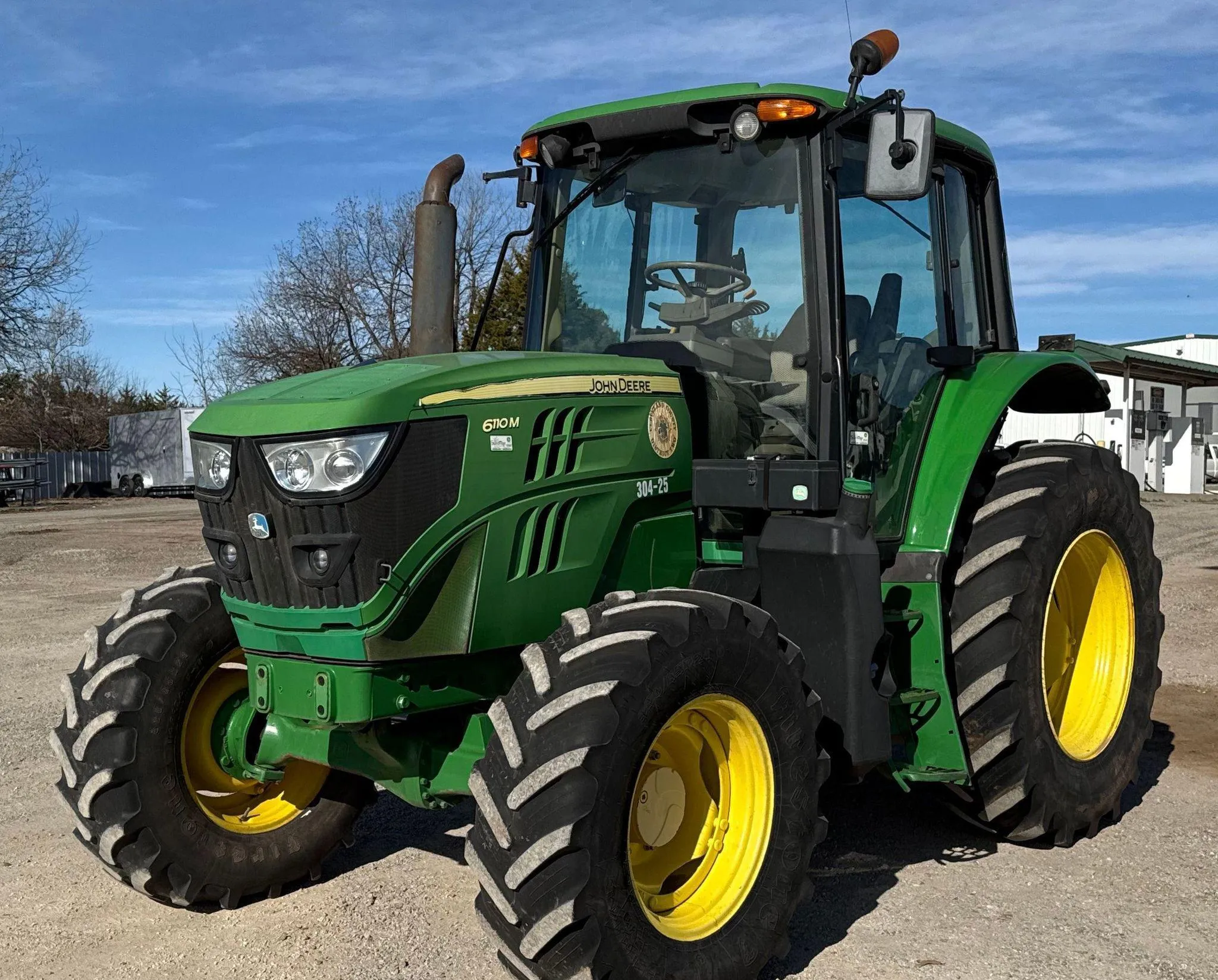 2016 John Deere 2016 John Deere 6110M MFWD alt