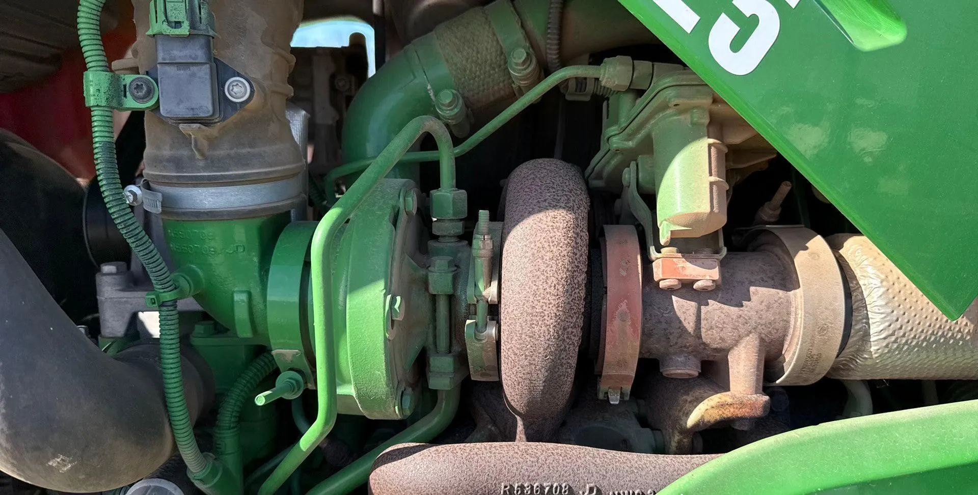 2016 John Deere 6110M MFWD