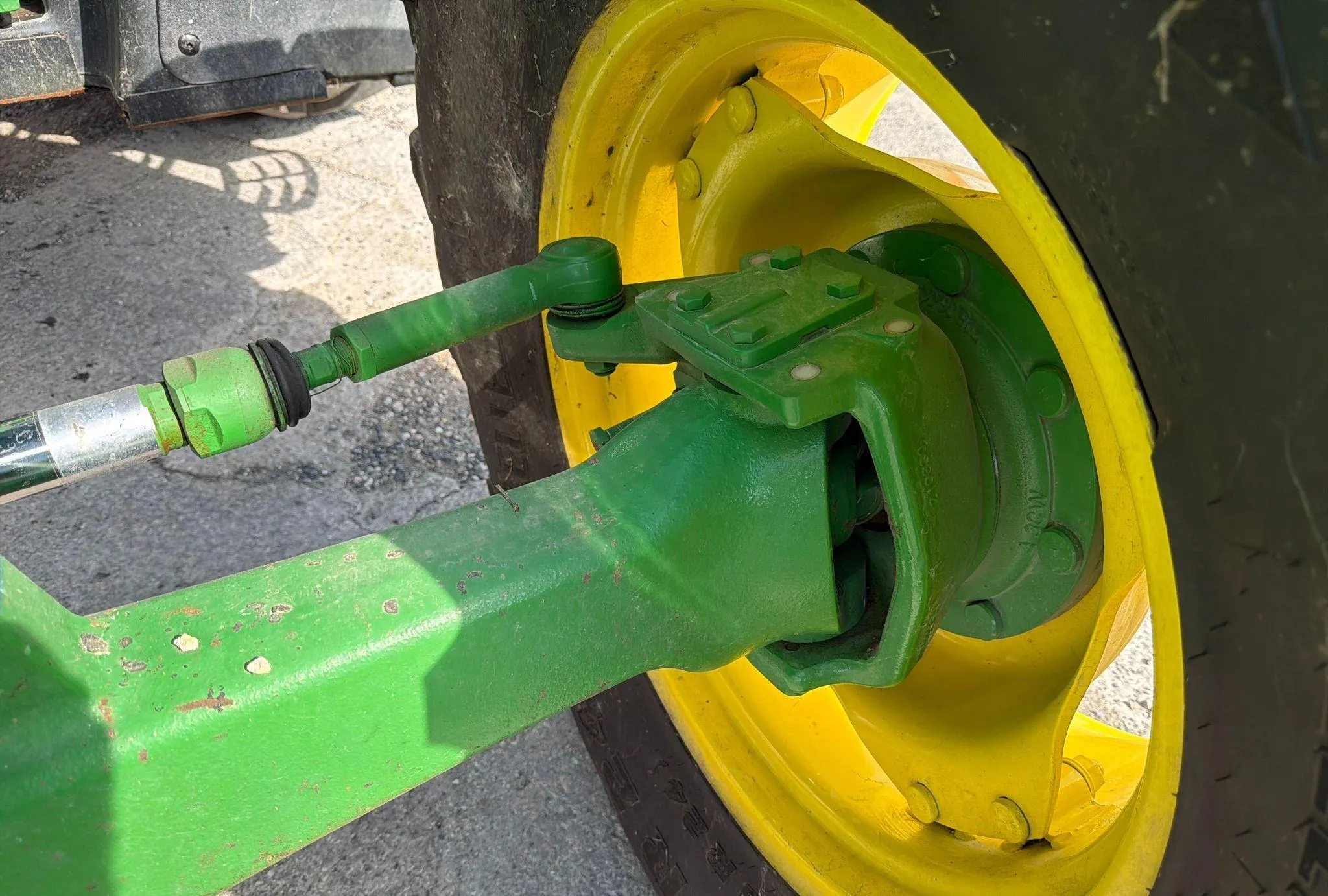 2022 John Deere 6105E MFWD