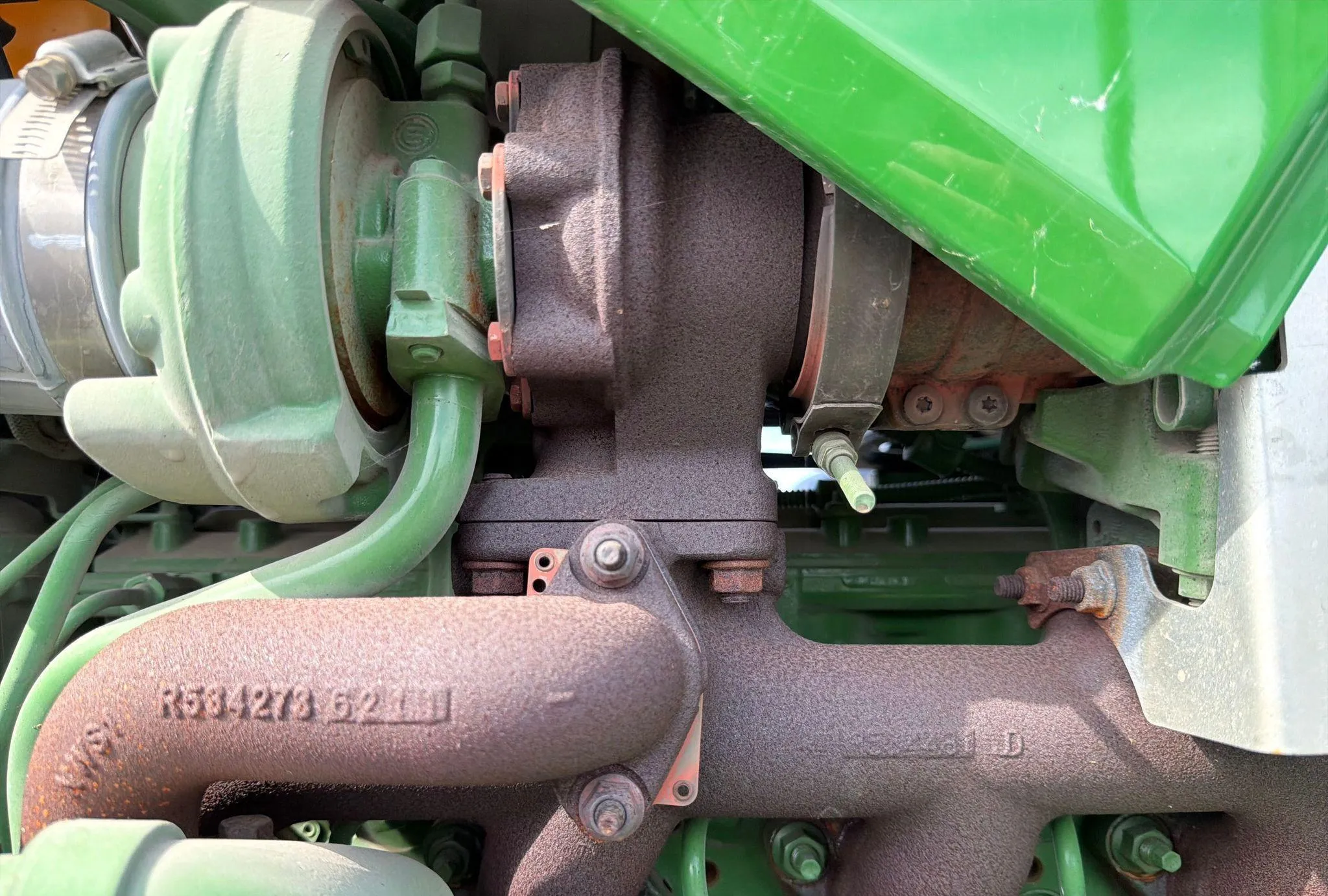 2022 John Deere 6105E MFWD
