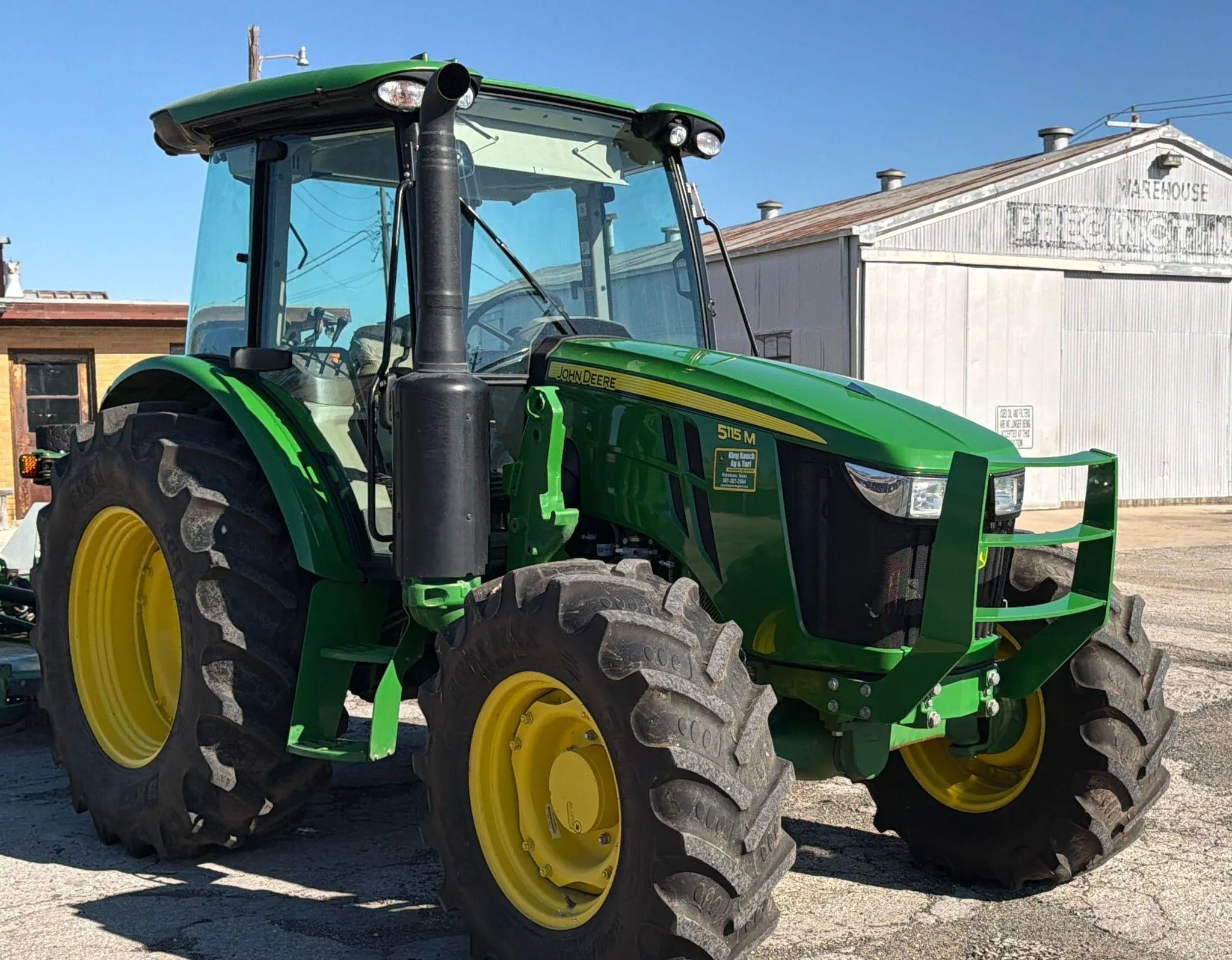 2022 John Deere 5115M MFWD